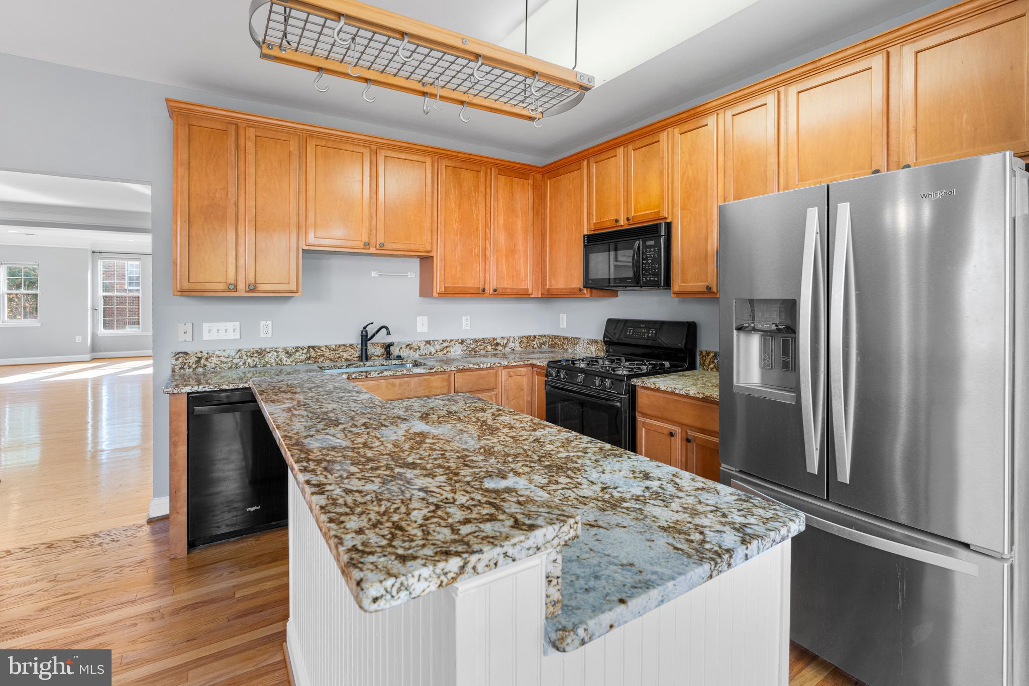 KENTLANDS - Residential Lease