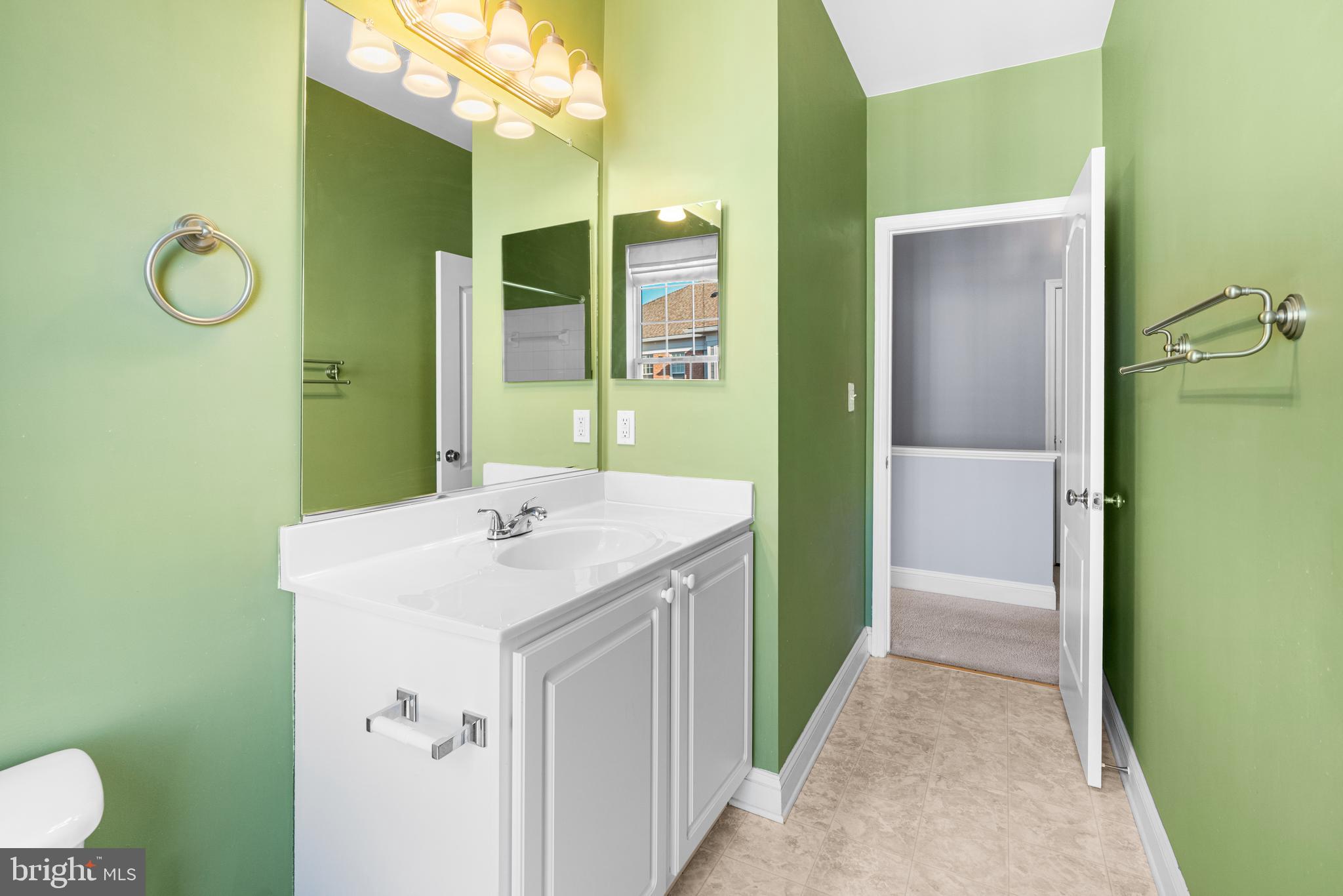 KENTLANDS - Residential Lease