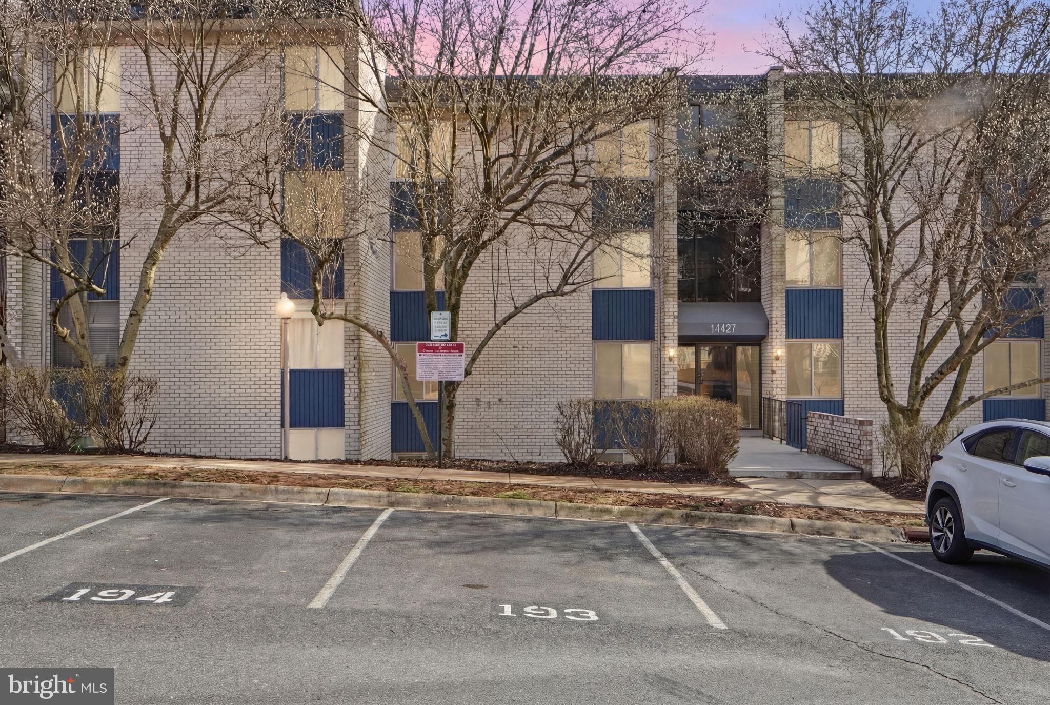 NORTH CRK PLACE - Residential