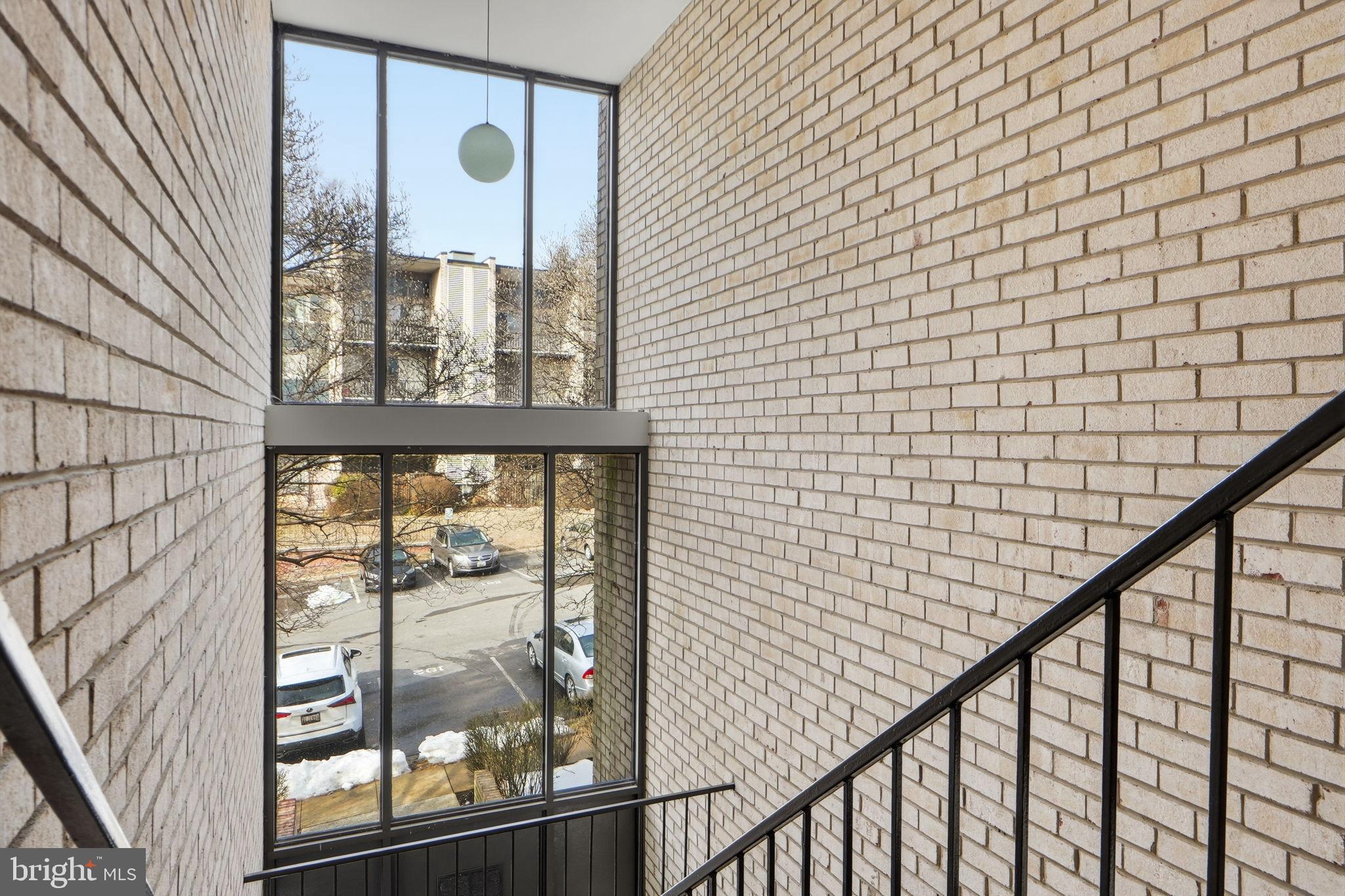 NORTH CRK PLACE - Residential