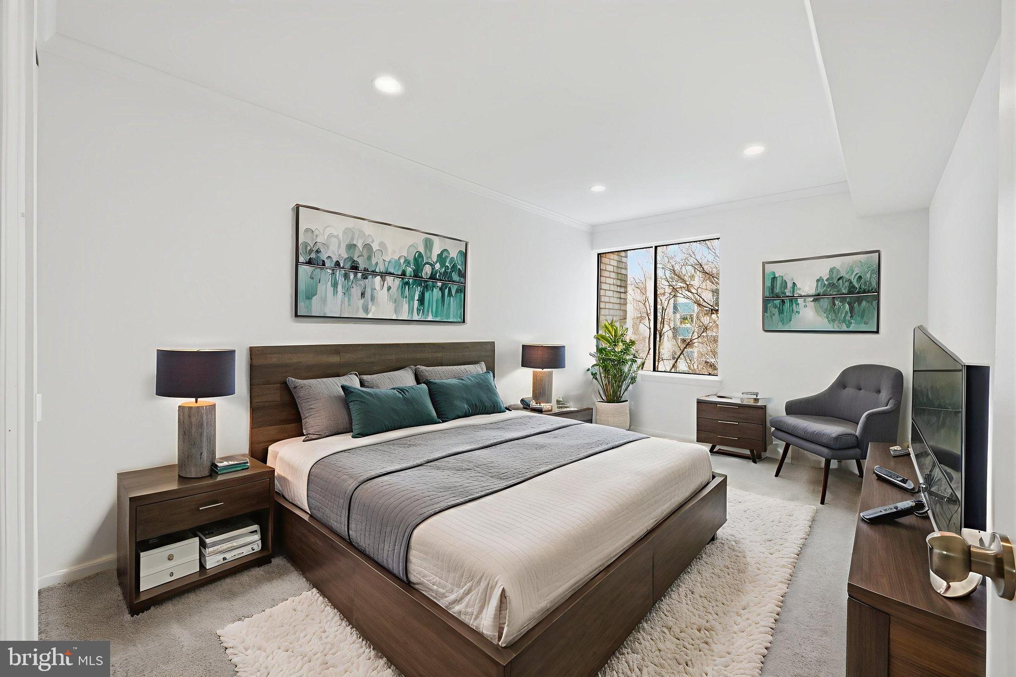 NORTH CRK PLACE - Residential