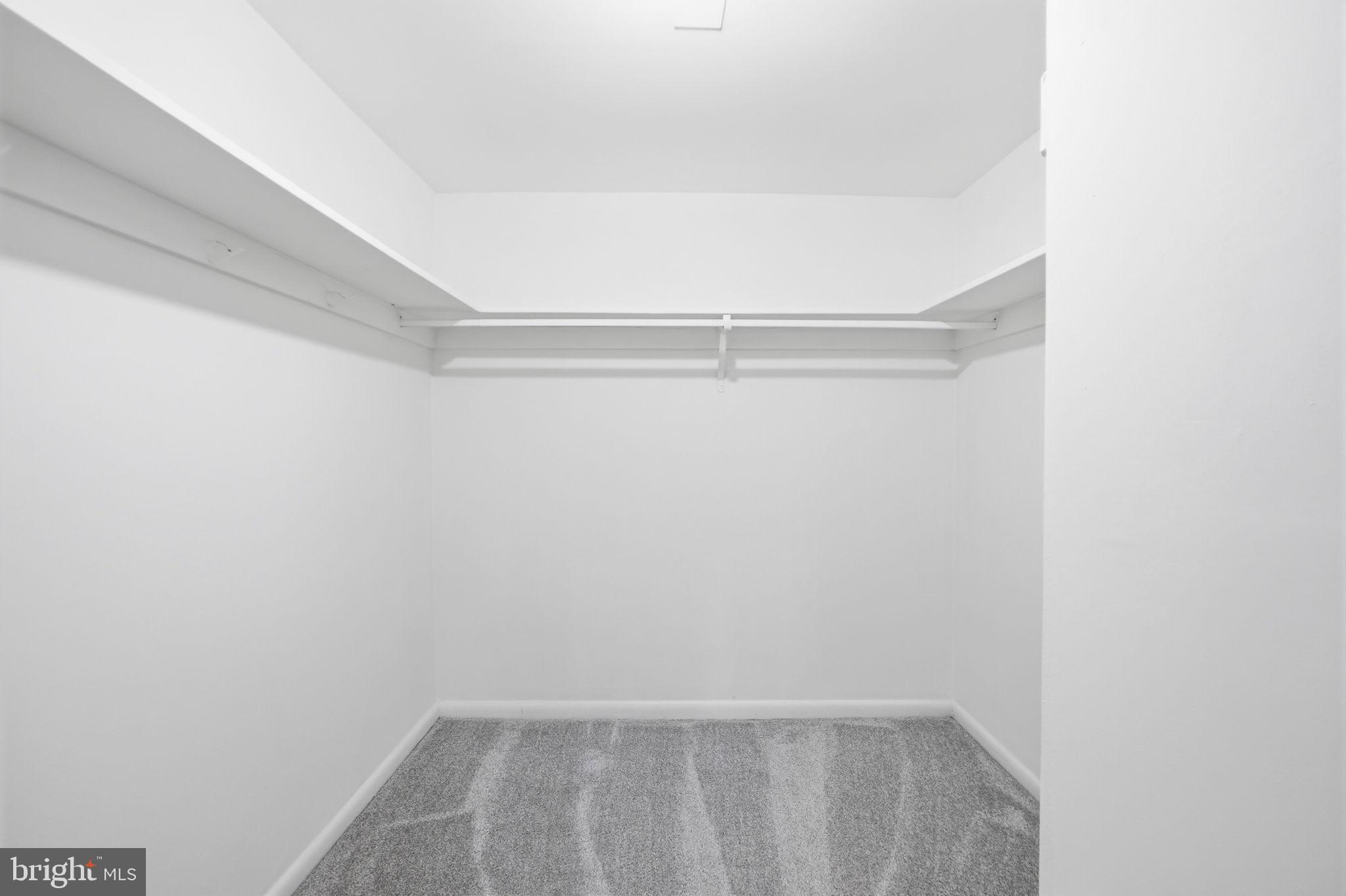 NORTH CRK PLACE - Residential