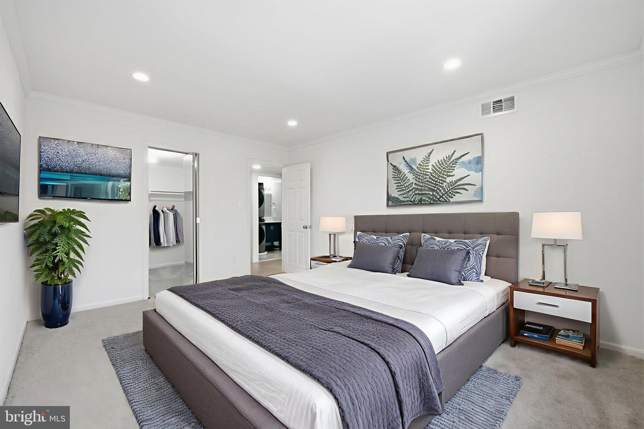 NORTH CRK PLACE - Residential