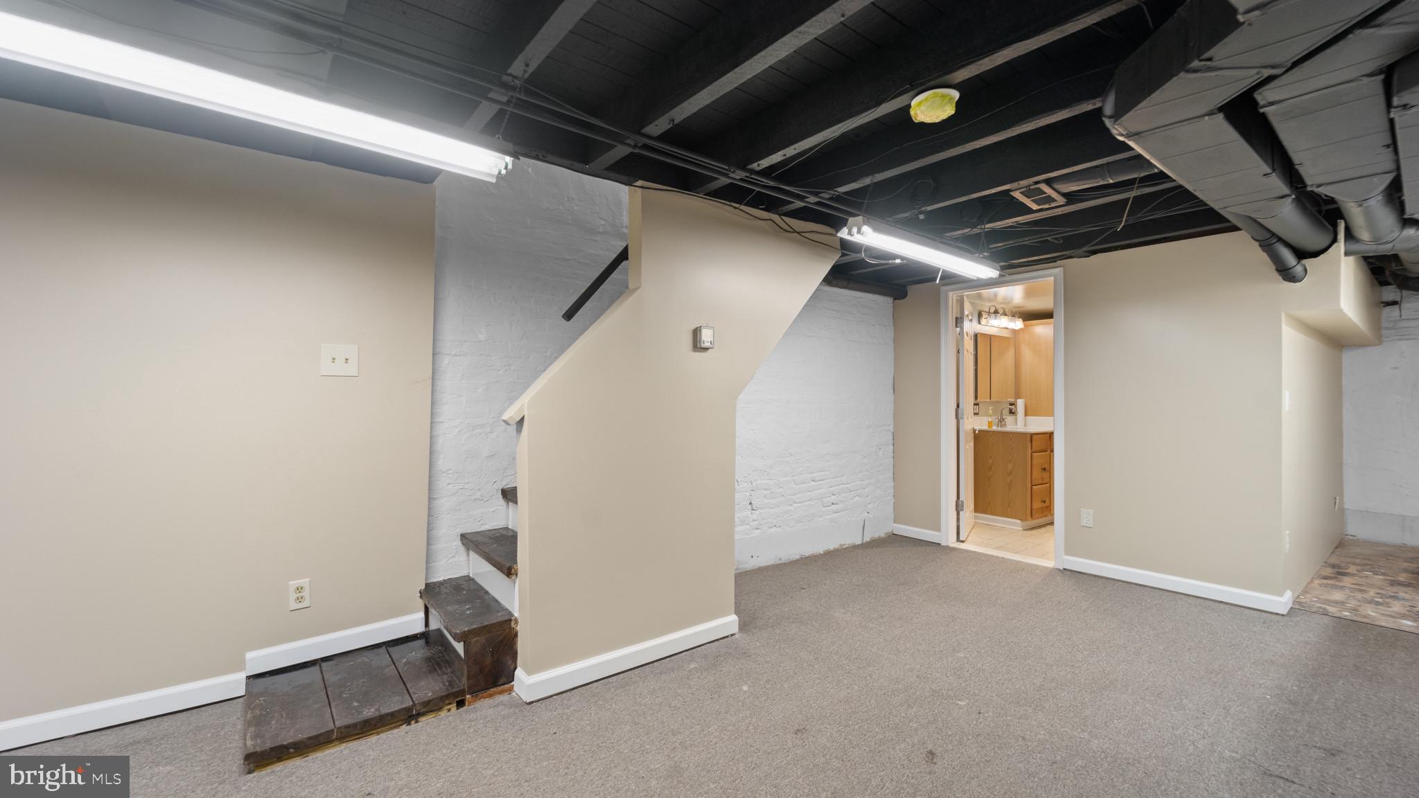 CANTON HISTORIC DISTRICT - Residential Lease