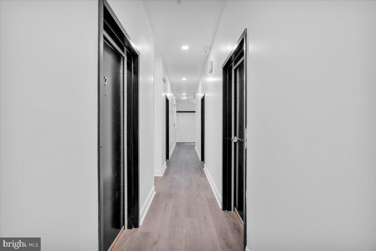 FAIRMOUNT - Residential Lease