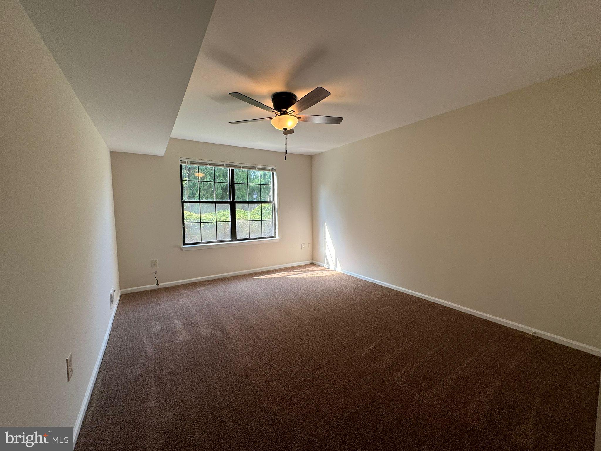 HAMPTON GREENS - Residential Lease