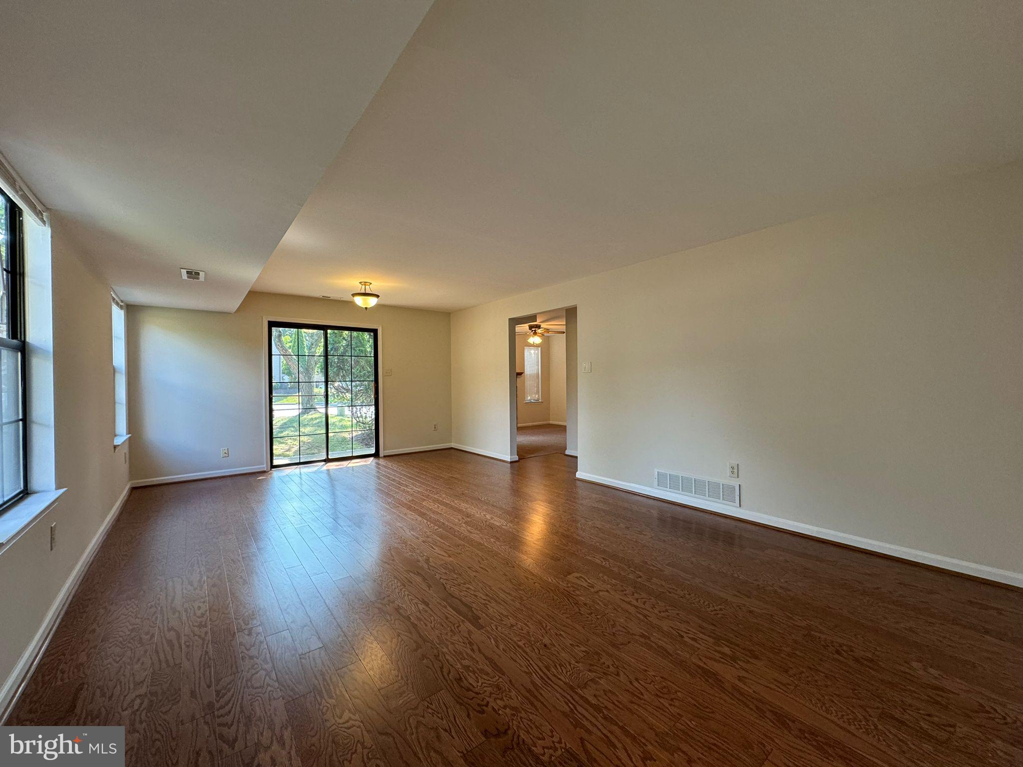 HAMPTON GREENS - Residential Lease