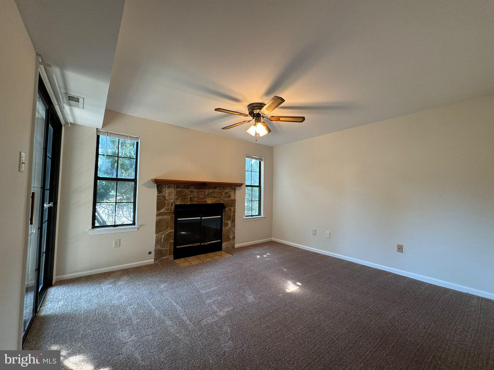 HAMPTON GREENS - Residential Lease