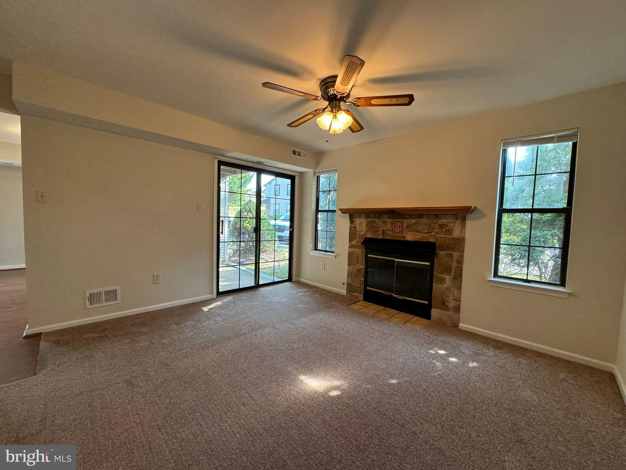 HAMPTON GREENS - Residential Lease