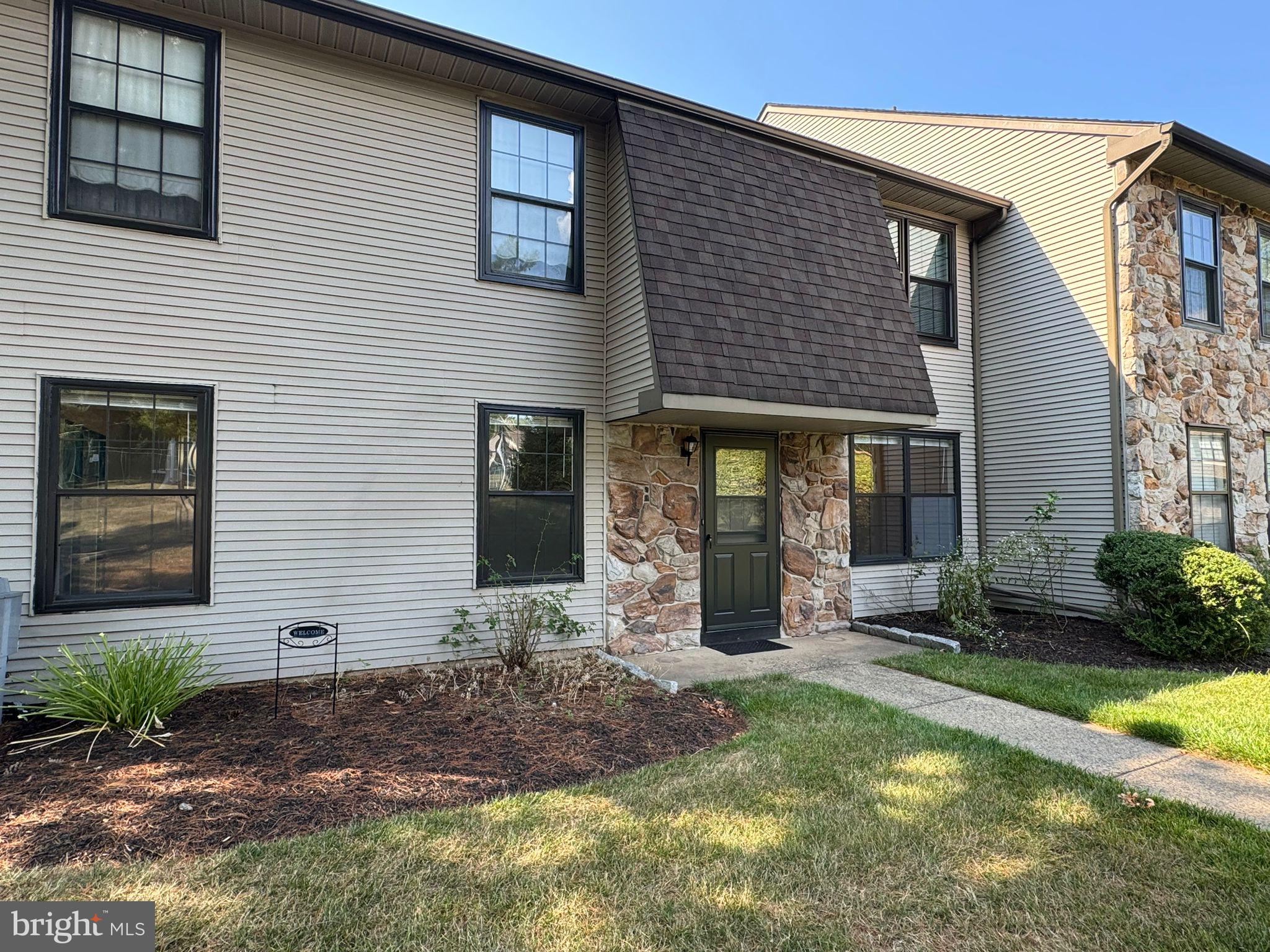 HAMPTON GREENS - Residential Lease