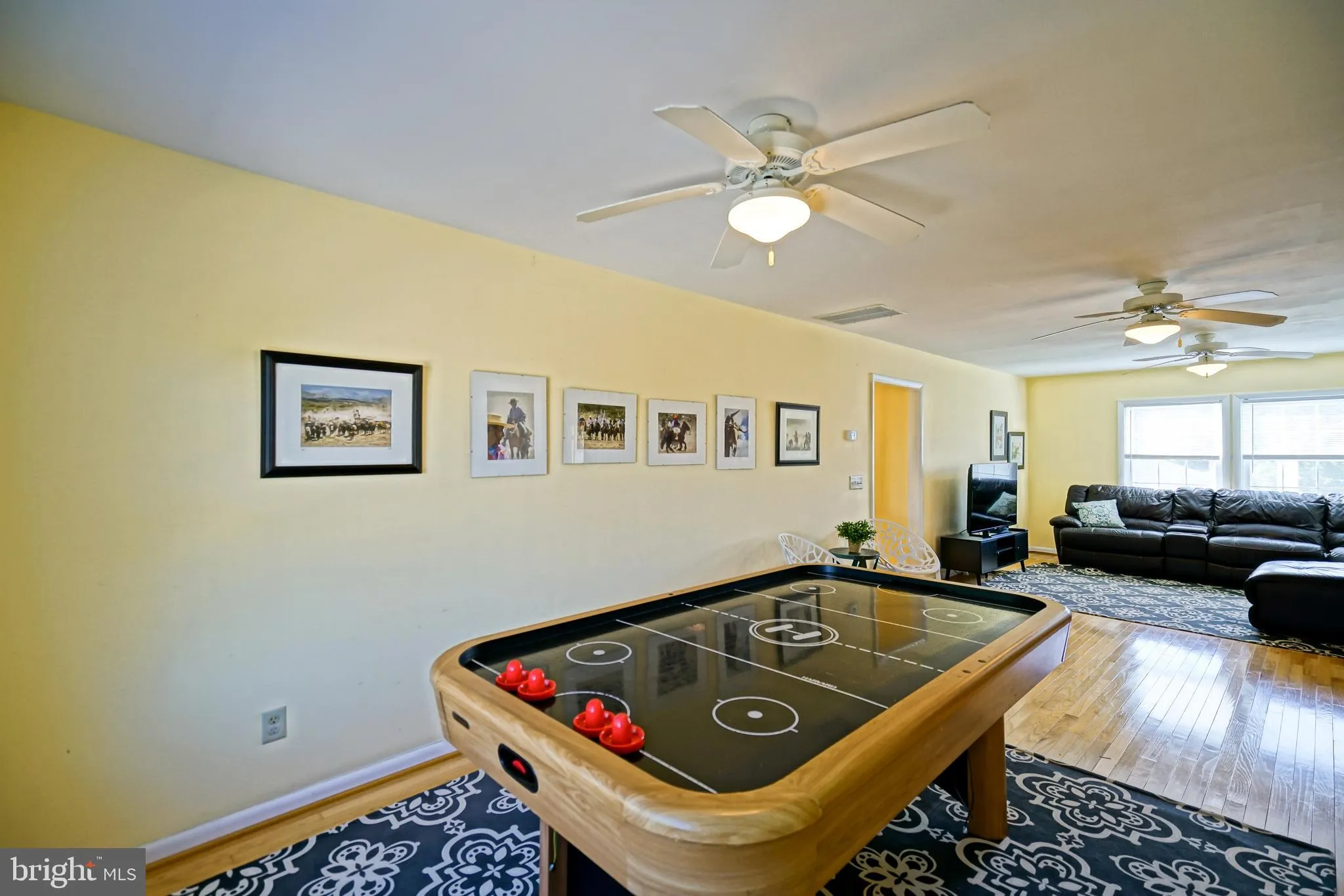 Lewes, Delaware 19958, United States, 7 Bedrooms Bedrooms, ,3 BathroomsBathrooms,Residential,Active,37897