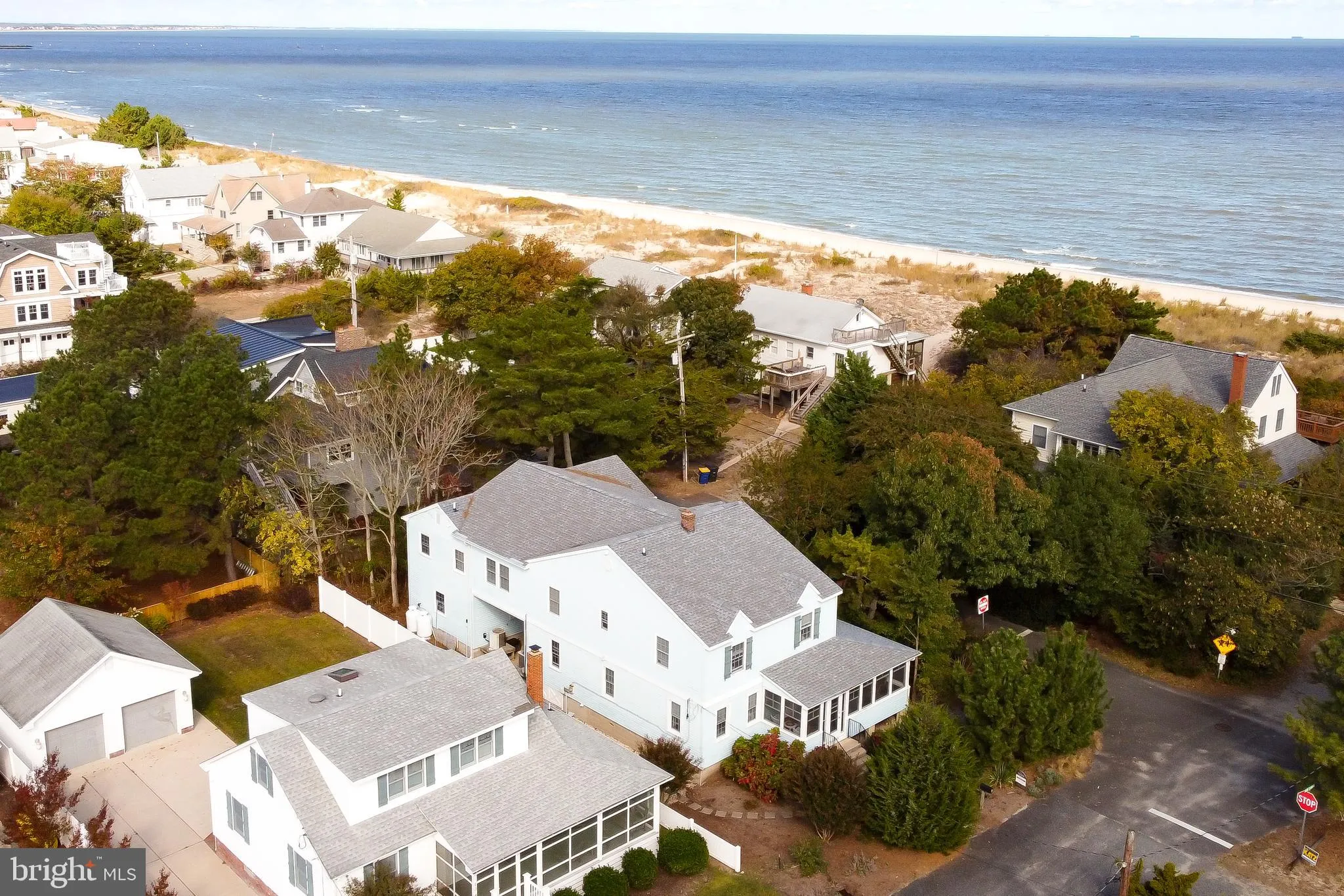 Lewes, Delaware 19958, United States, 7 Bedrooms Bedrooms, ,3 BathroomsBathrooms,Residential,Active,37897