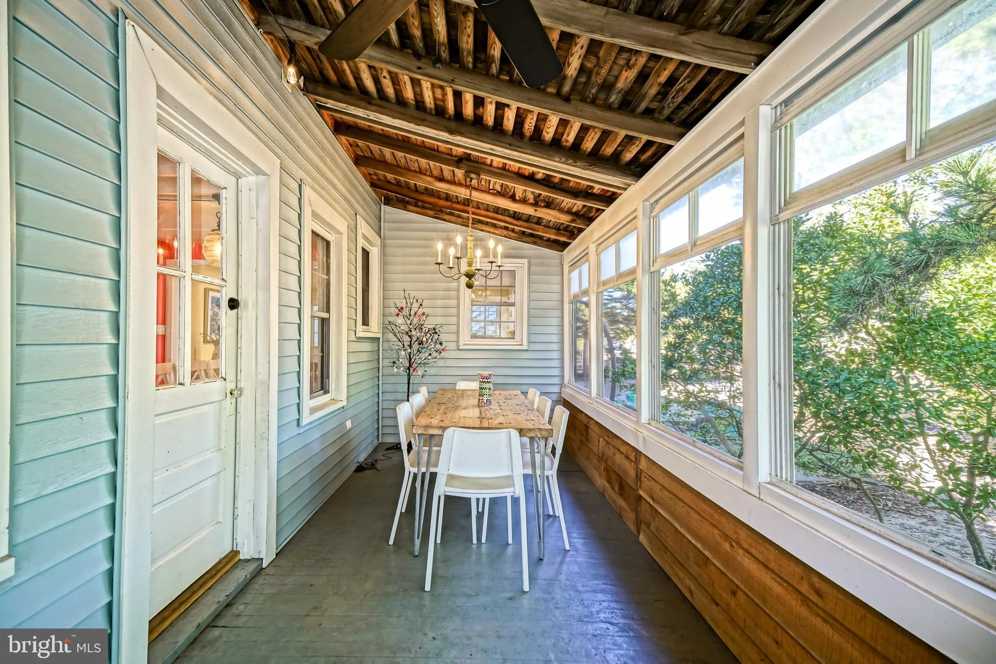 Lewes, Delaware 19958, United States, 7 Bedrooms Bedrooms, ,3 BathroomsBathrooms,Residential,Active,37897