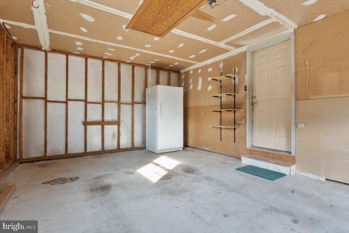 HILLMEADE STATION - Residential