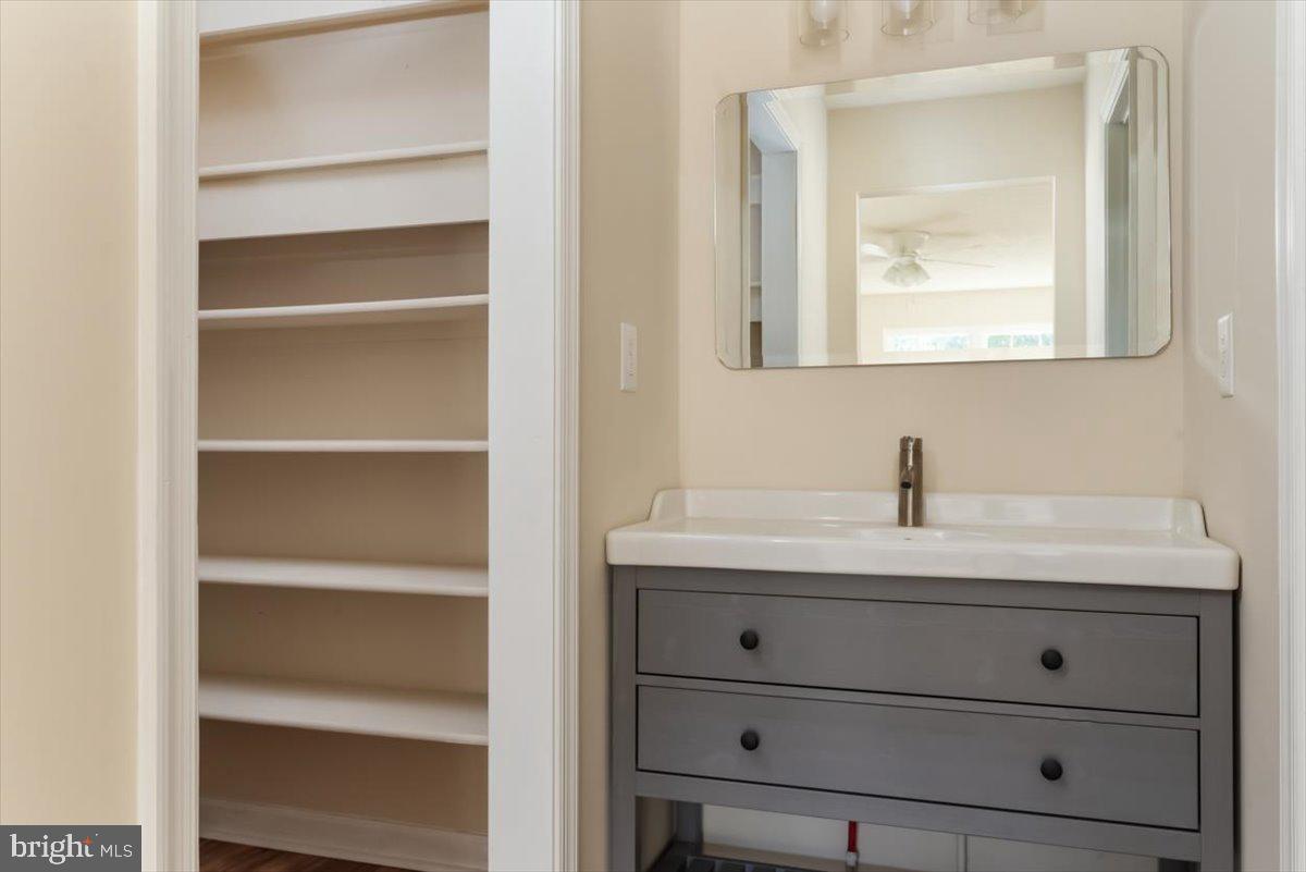 HILLMEADE STATION - Residential