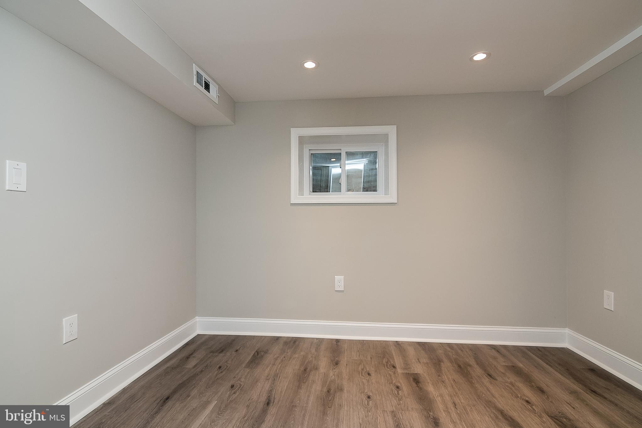 FAIRLINGTON GREEN - Residential