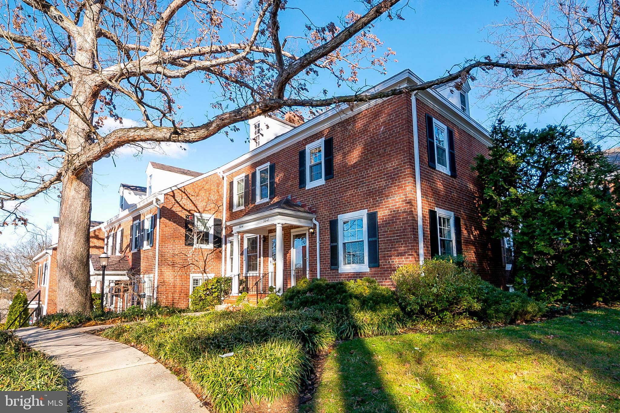 FAIRLINGTON GREEN - Residential