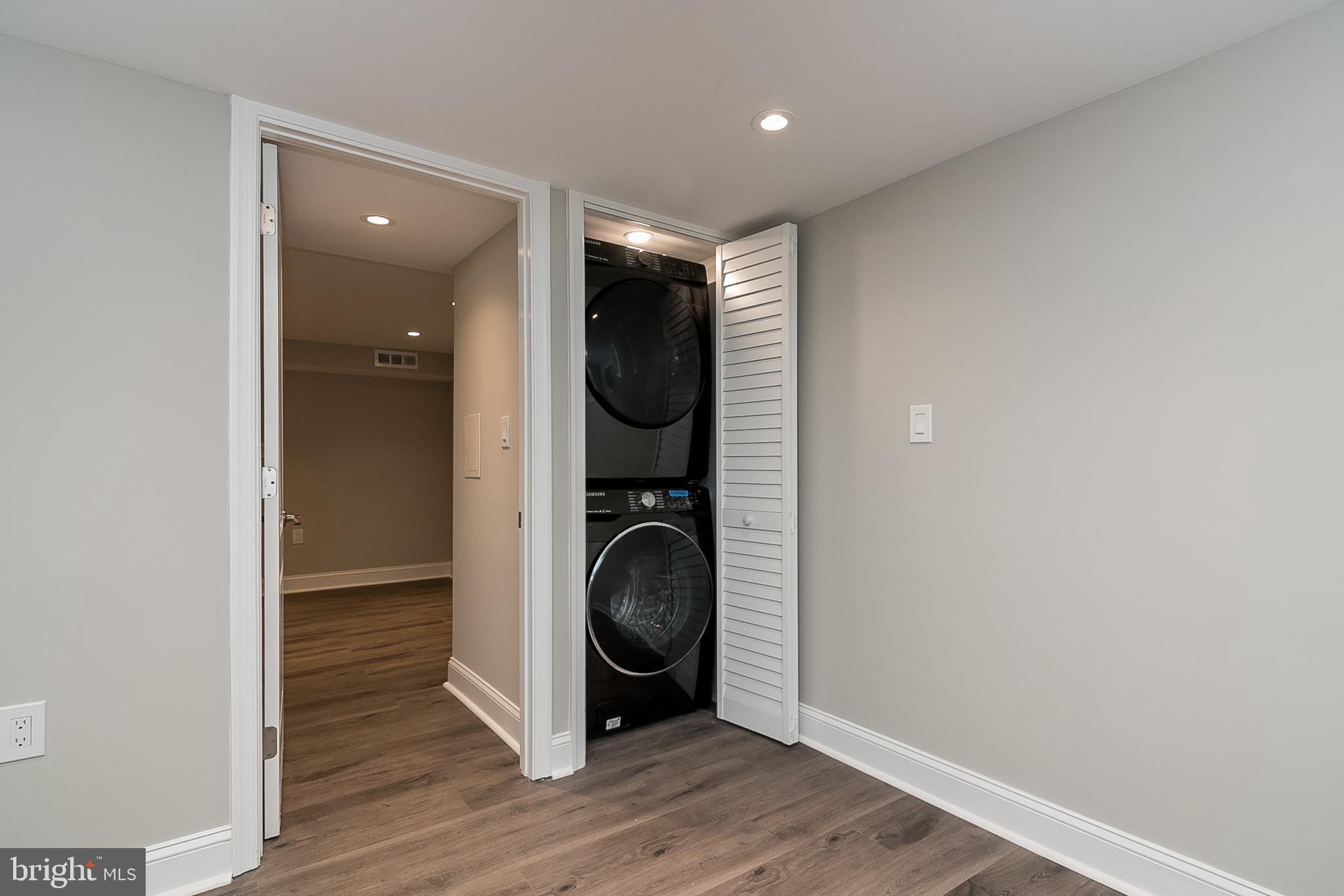 FAIRLINGTON GREEN - Residential