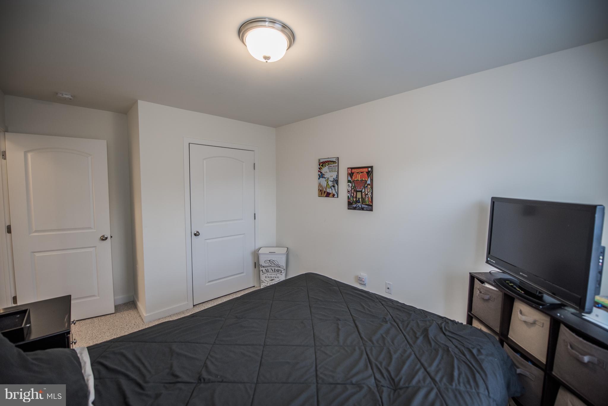 BROOKFIELD - Residential