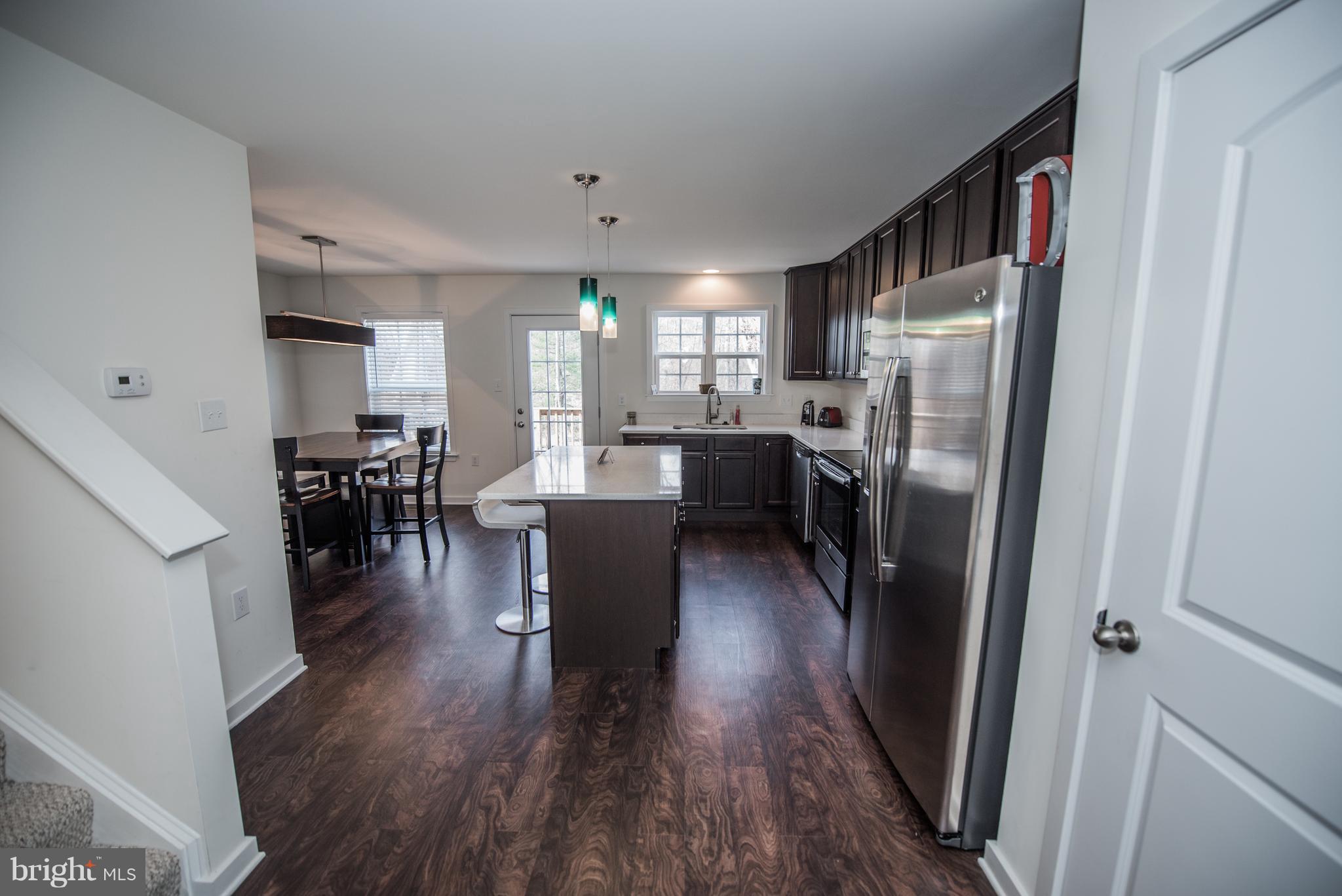 BROOKFIELD - Residential