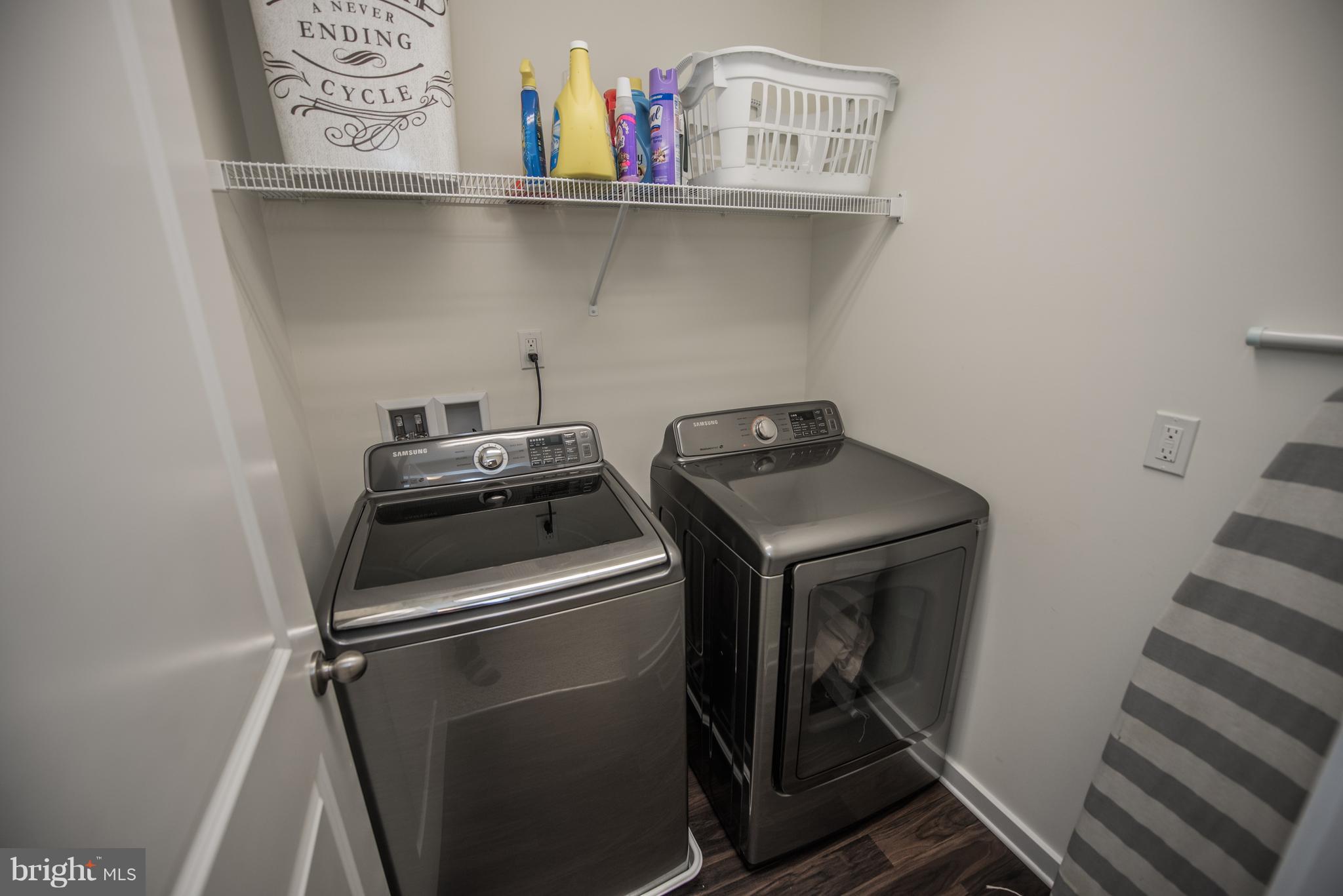 BROOKFIELD - Residential