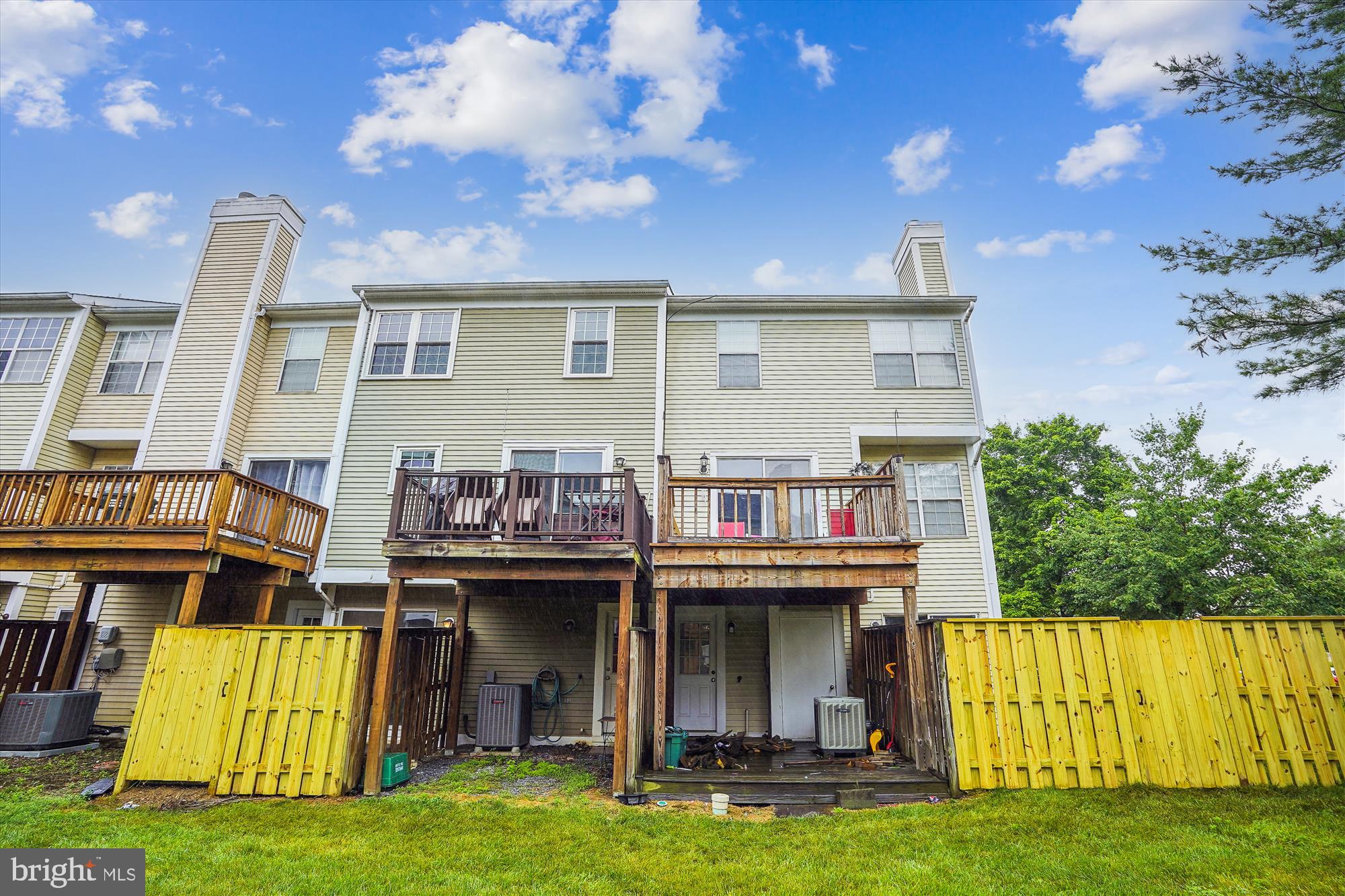 10901 POSTERN COURT