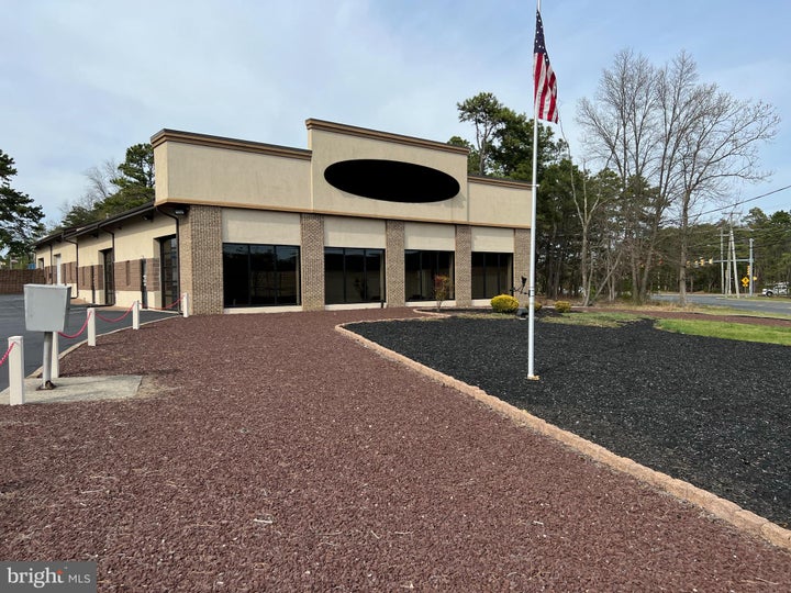Photo 1 of 5 — 485 E TAUNTON AVENUE A & B, WEST BERLIN, NJ 08091