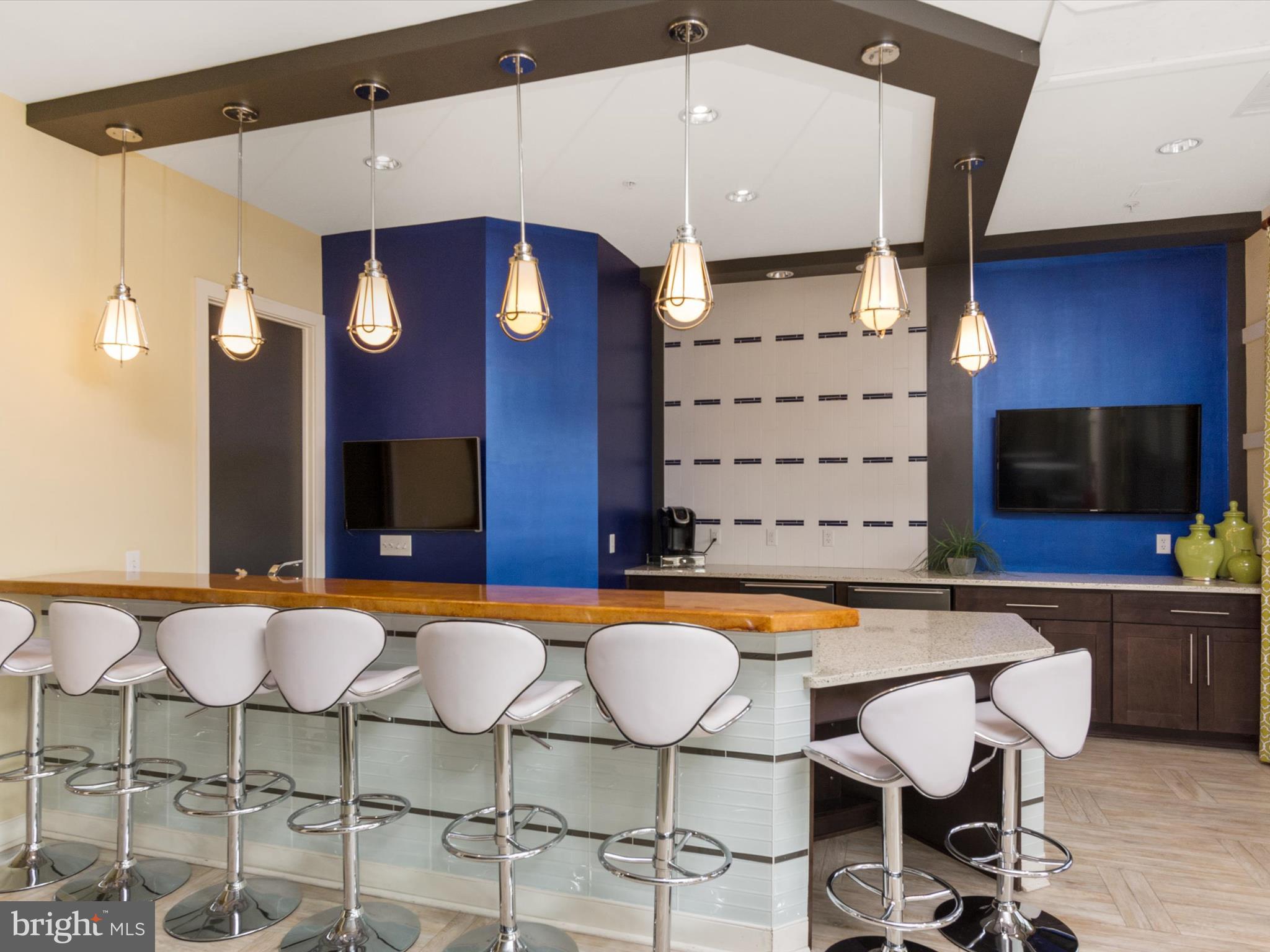 CREEKSIDE VILLAGE AT TANYARD SPRINGS - Residential