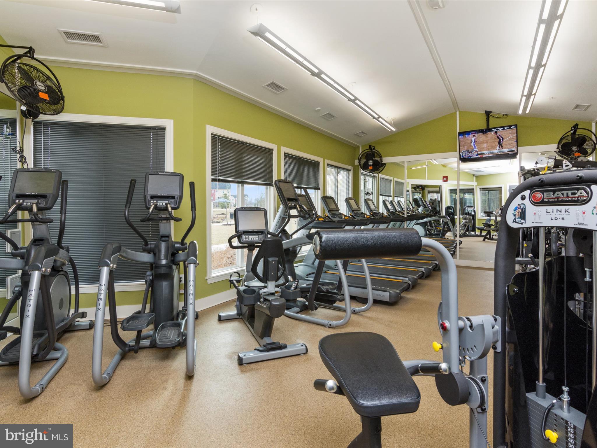 CREEKSIDE VILLAGE AT TANYARD SPRINGS - Residential