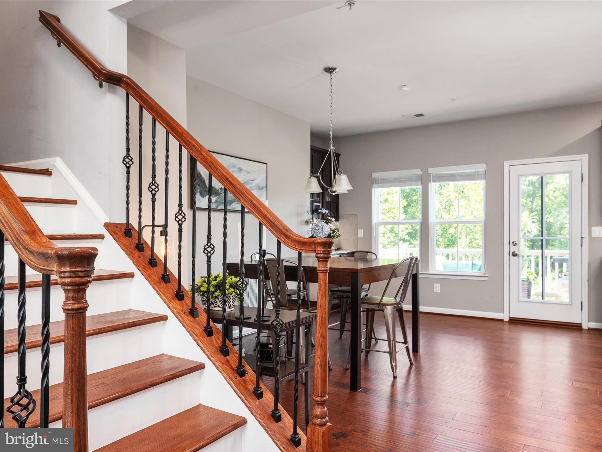 CREEKSIDE VILLAGE AT TANYARD SPRINGS - Residential