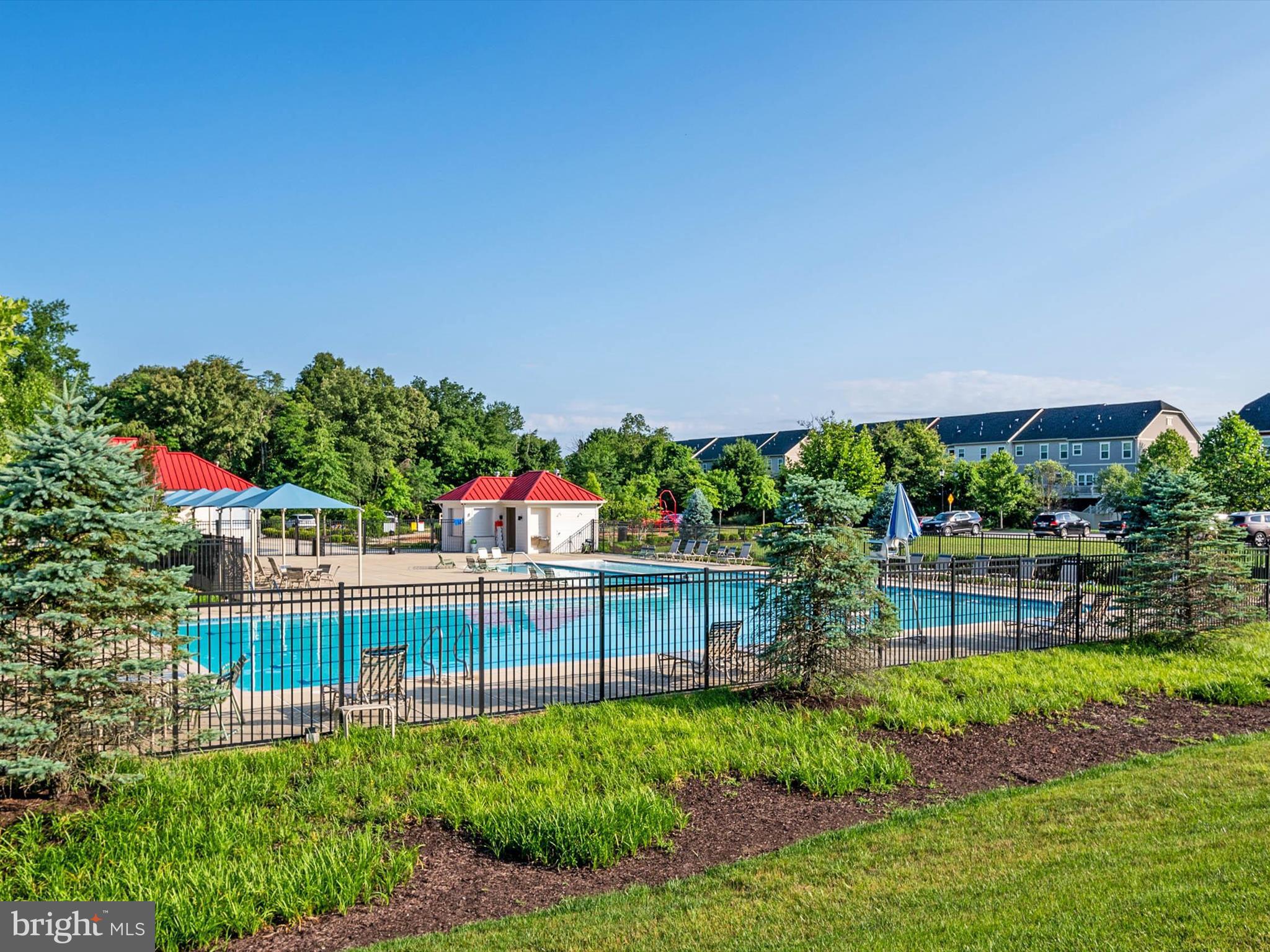 CREEKSIDE VILLAGE AT TANYARD SPRINGS - Residential