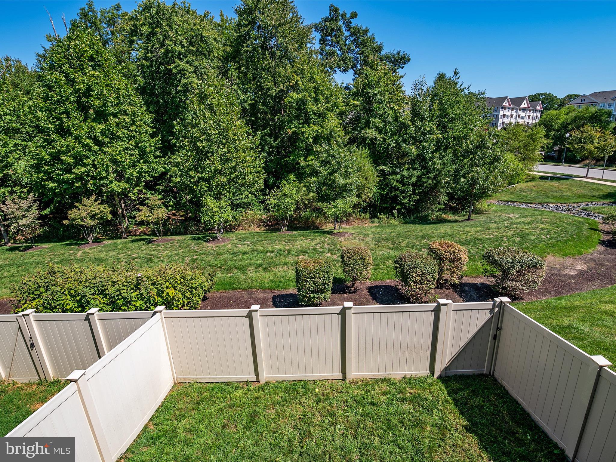 CREEKSIDE VILLAGE AT TANYARD SPRINGS - Residential