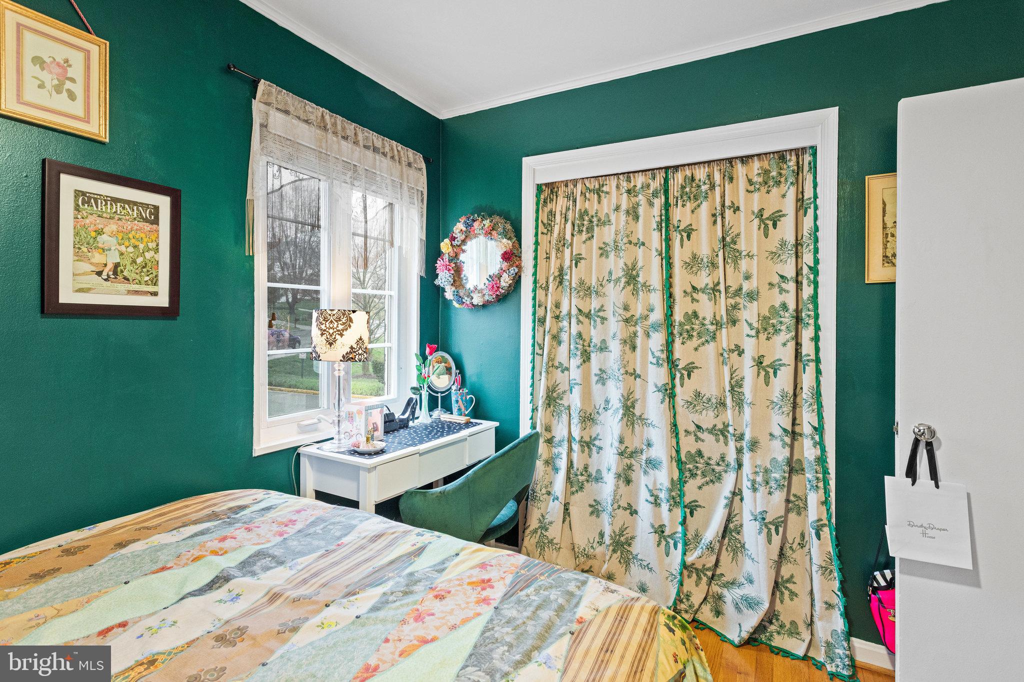 GLEN BRIAR - Residential