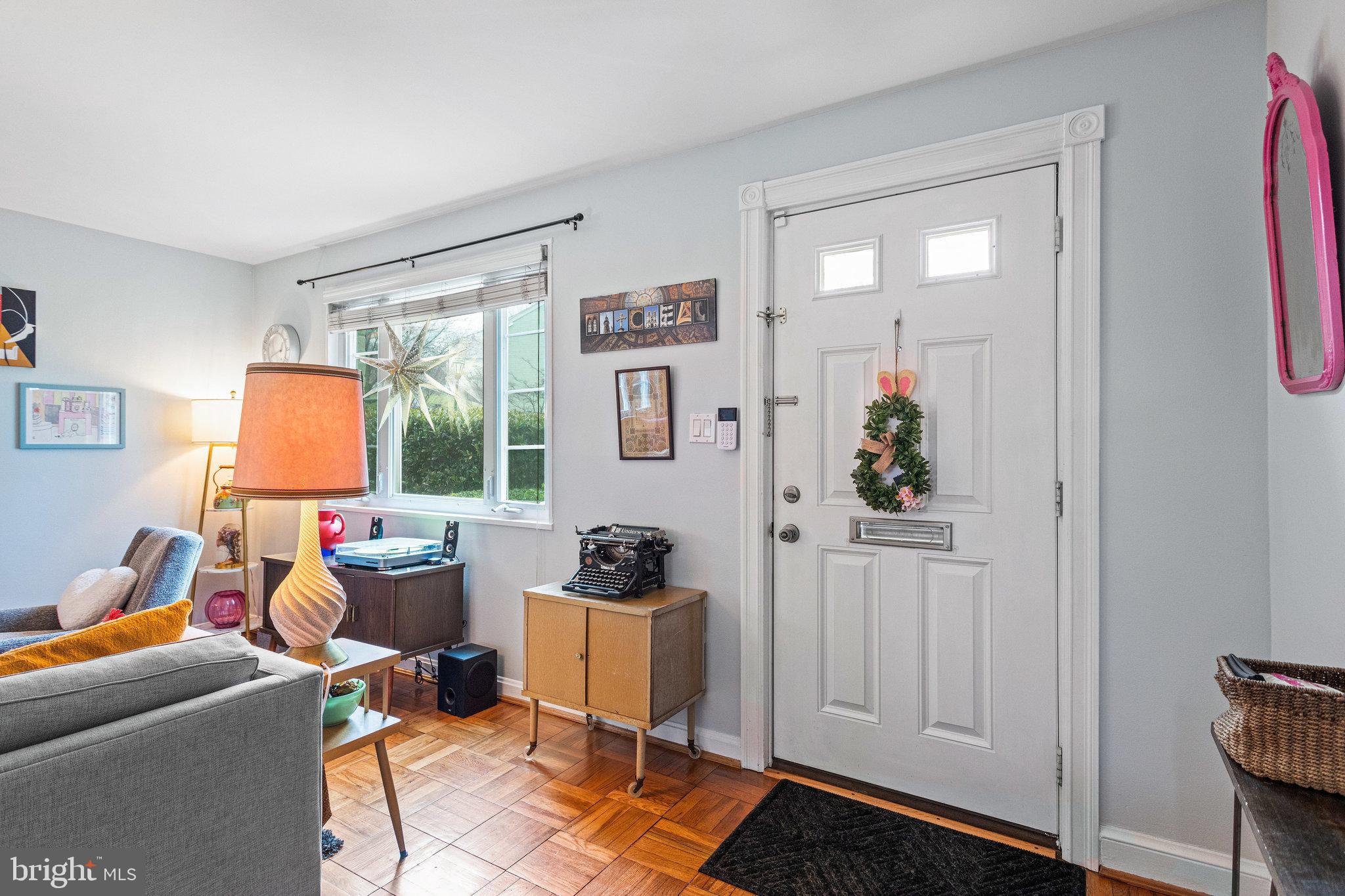 GLEN BRIAR - Residential