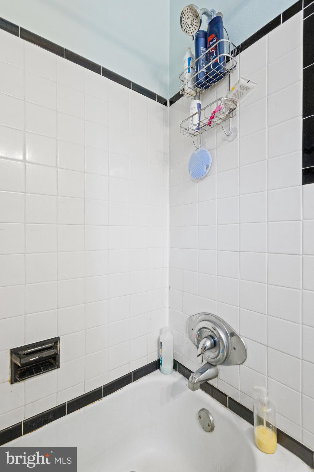 GLEN BRIAR - Residential