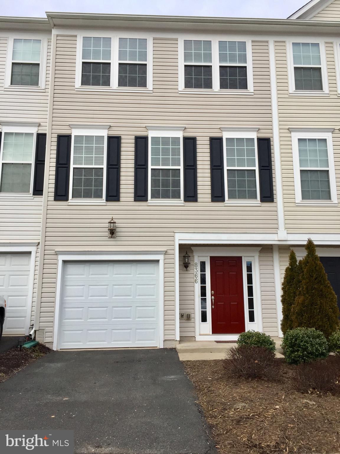 HERITAGE CROSSING CONDOMINIUM - Residential