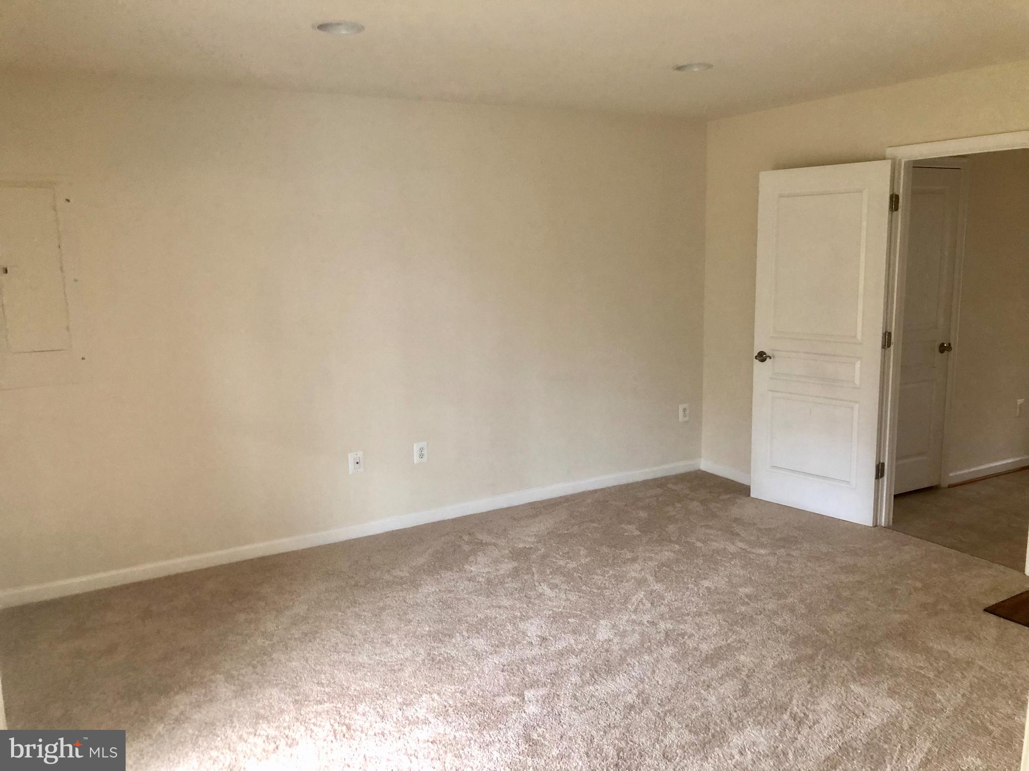 HERITAGE CROSSING CONDOMINIUM - Residential