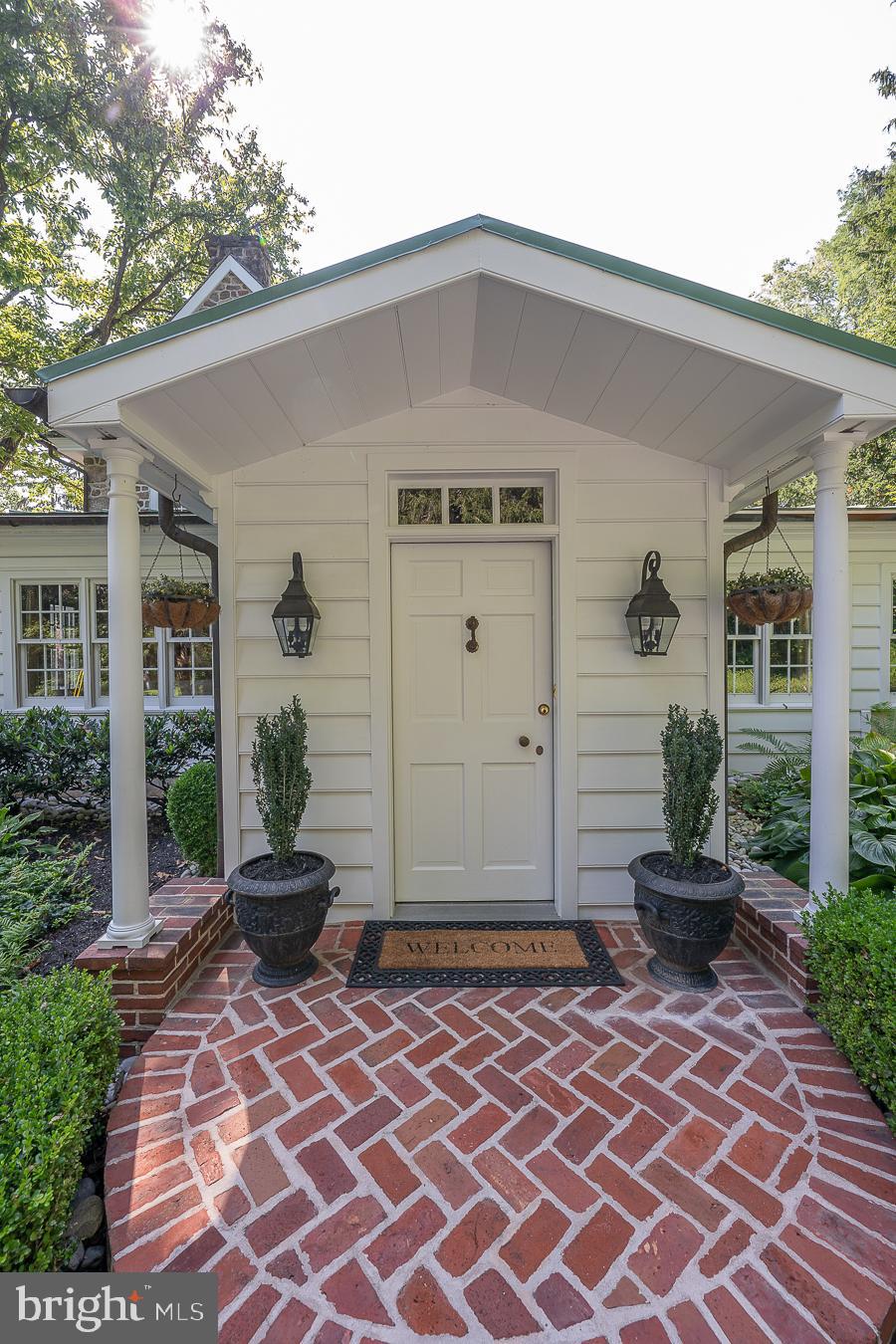 HUNTVIEW AT HORSES - Residential