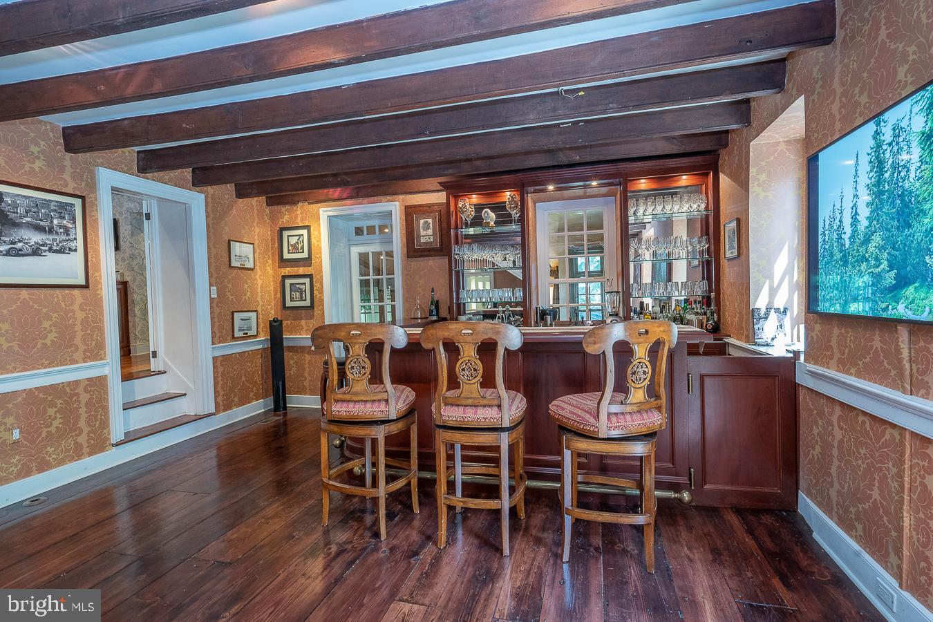 HUNTVIEW AT HORSES - Residential