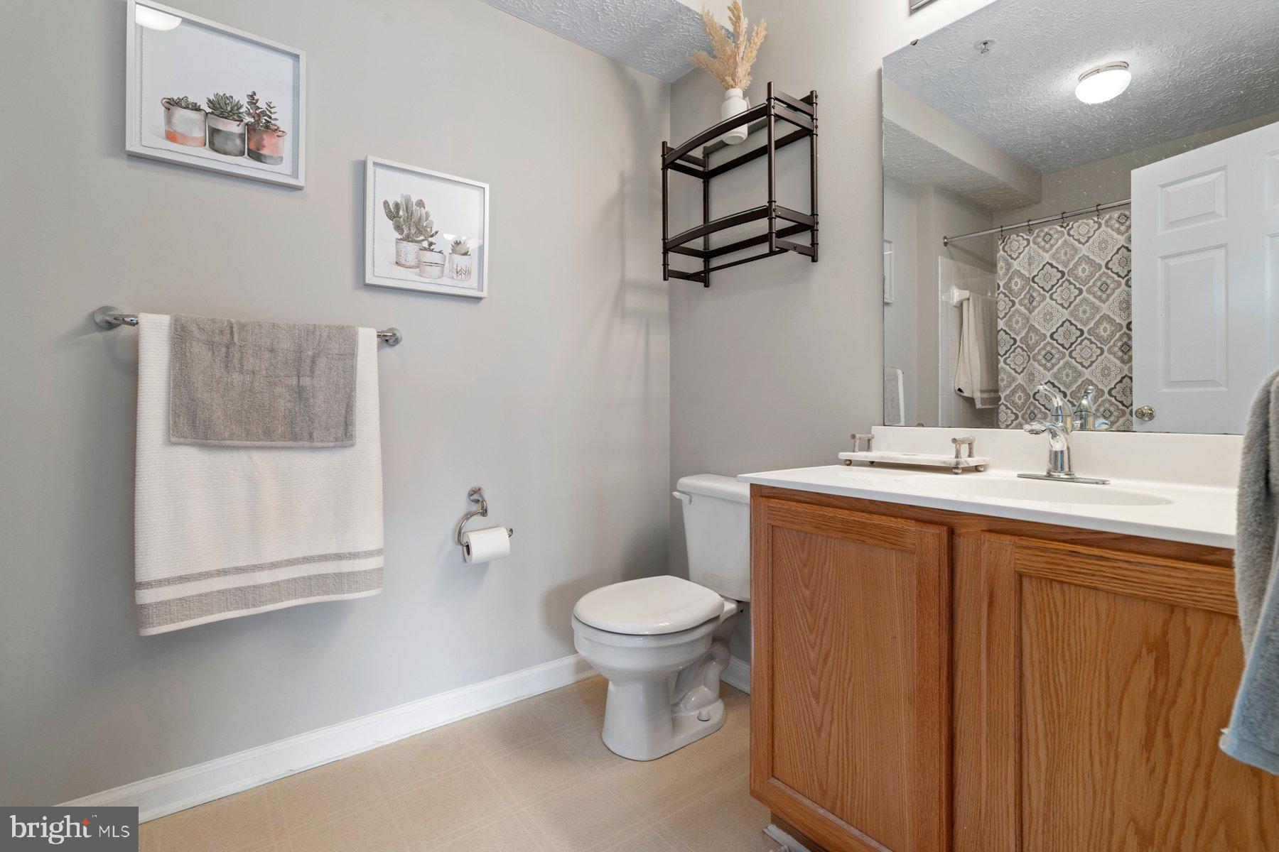 RIDERS RIDGE - Residential