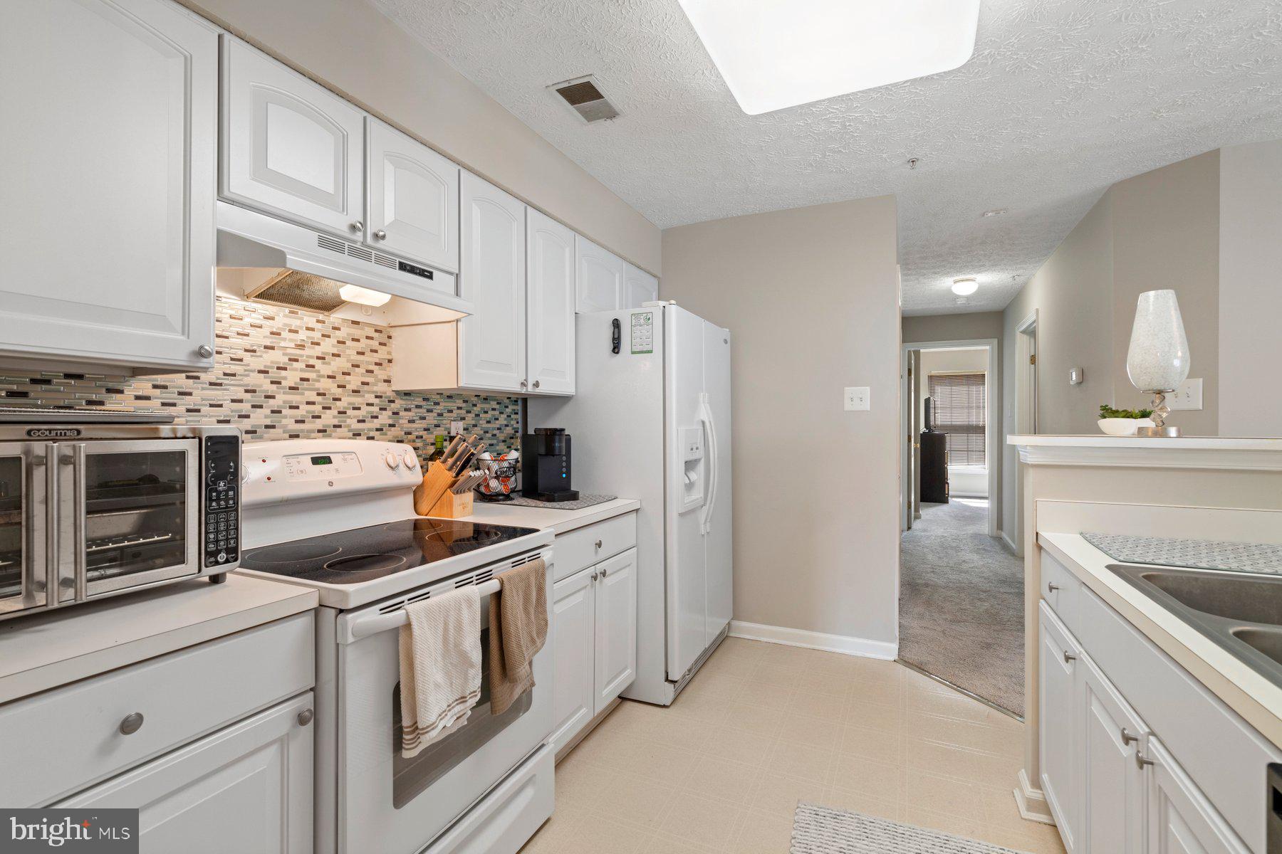 RIDERS RIDGE - Residential