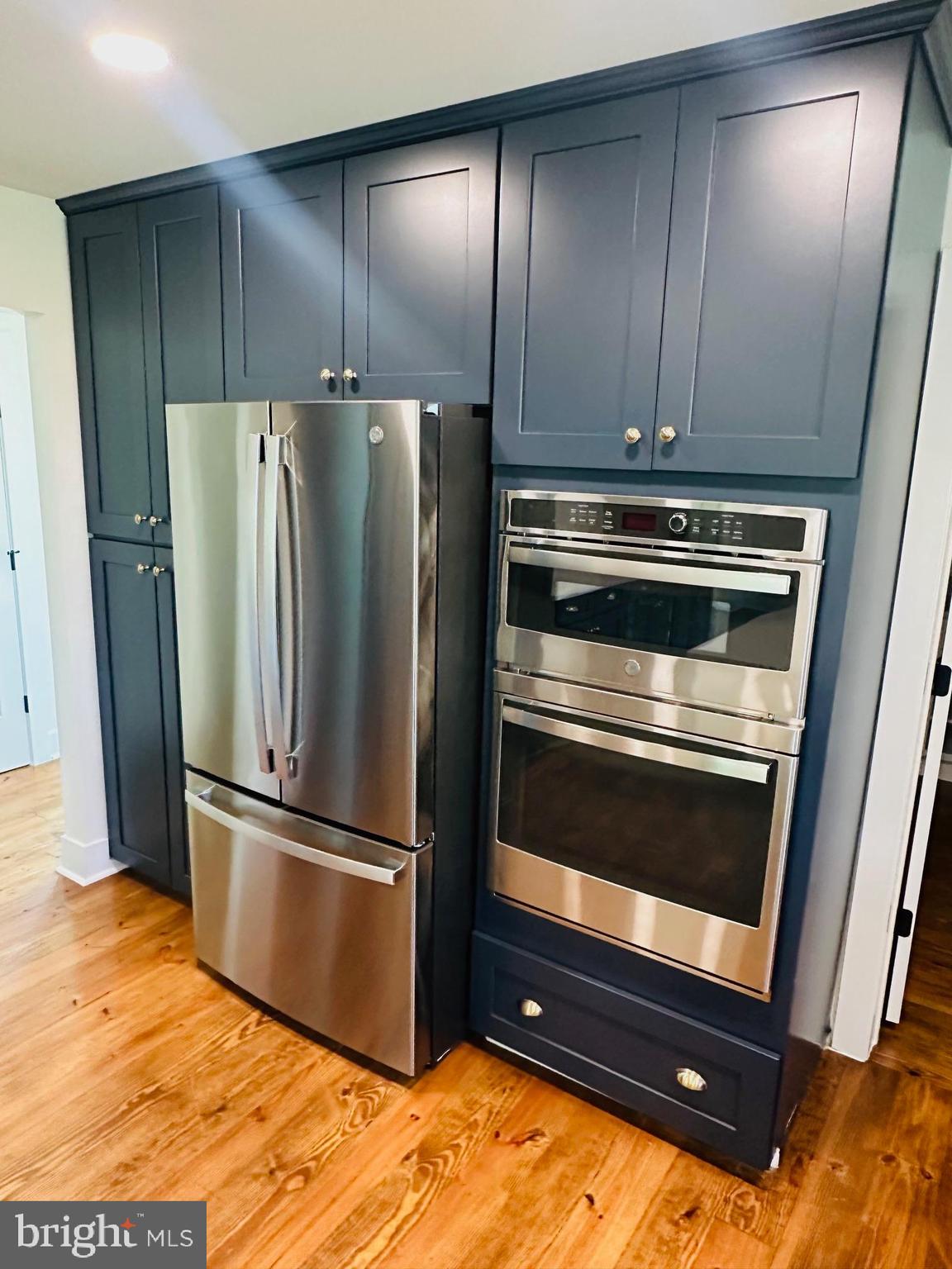 PETERSVILLE - Residential