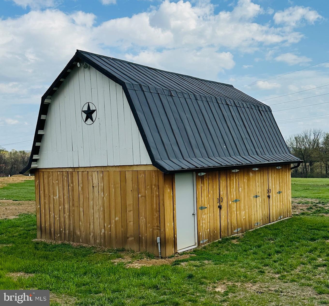 PETERSVILLE - Residential