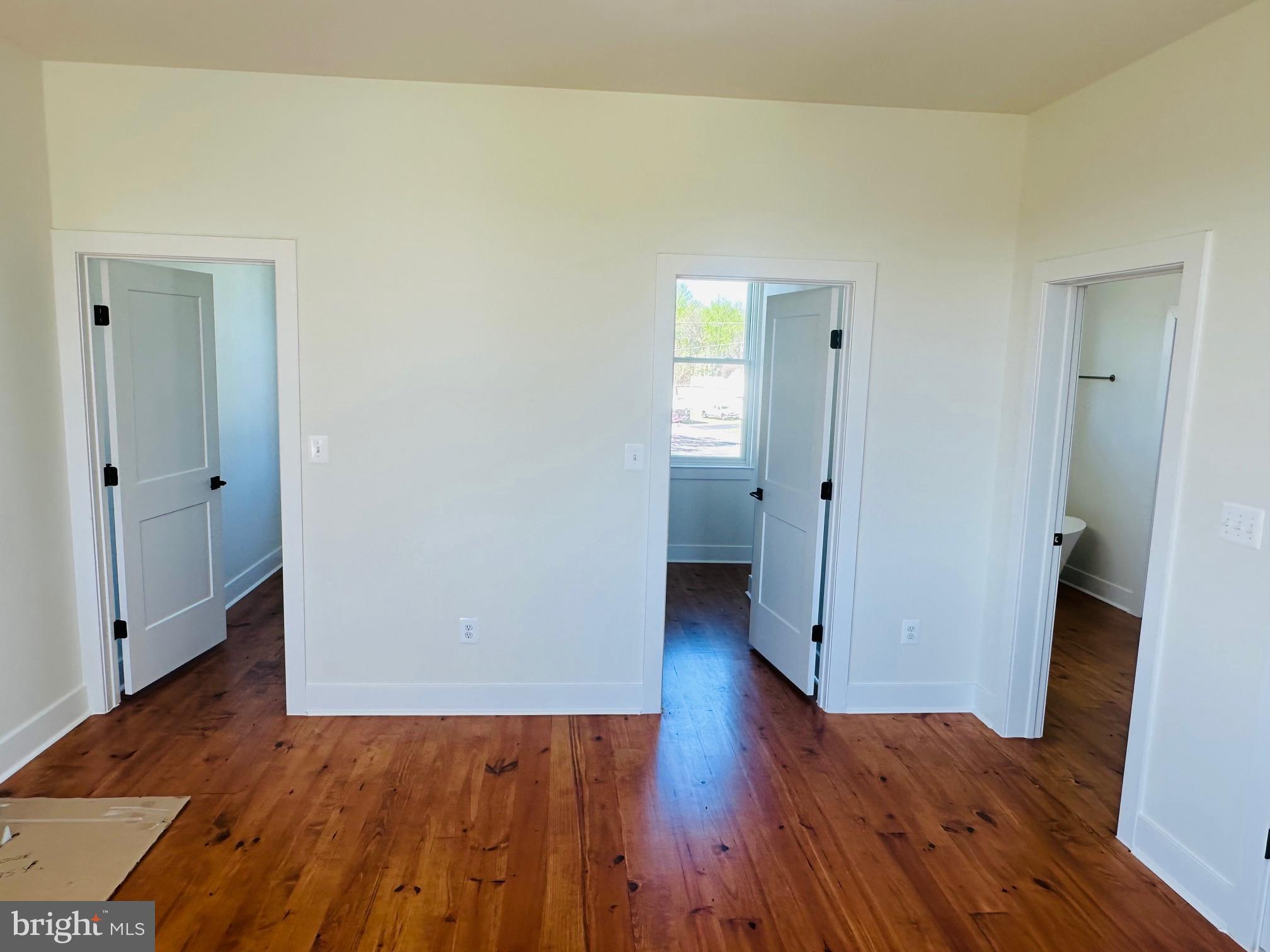 PETERSVILLE - Residential