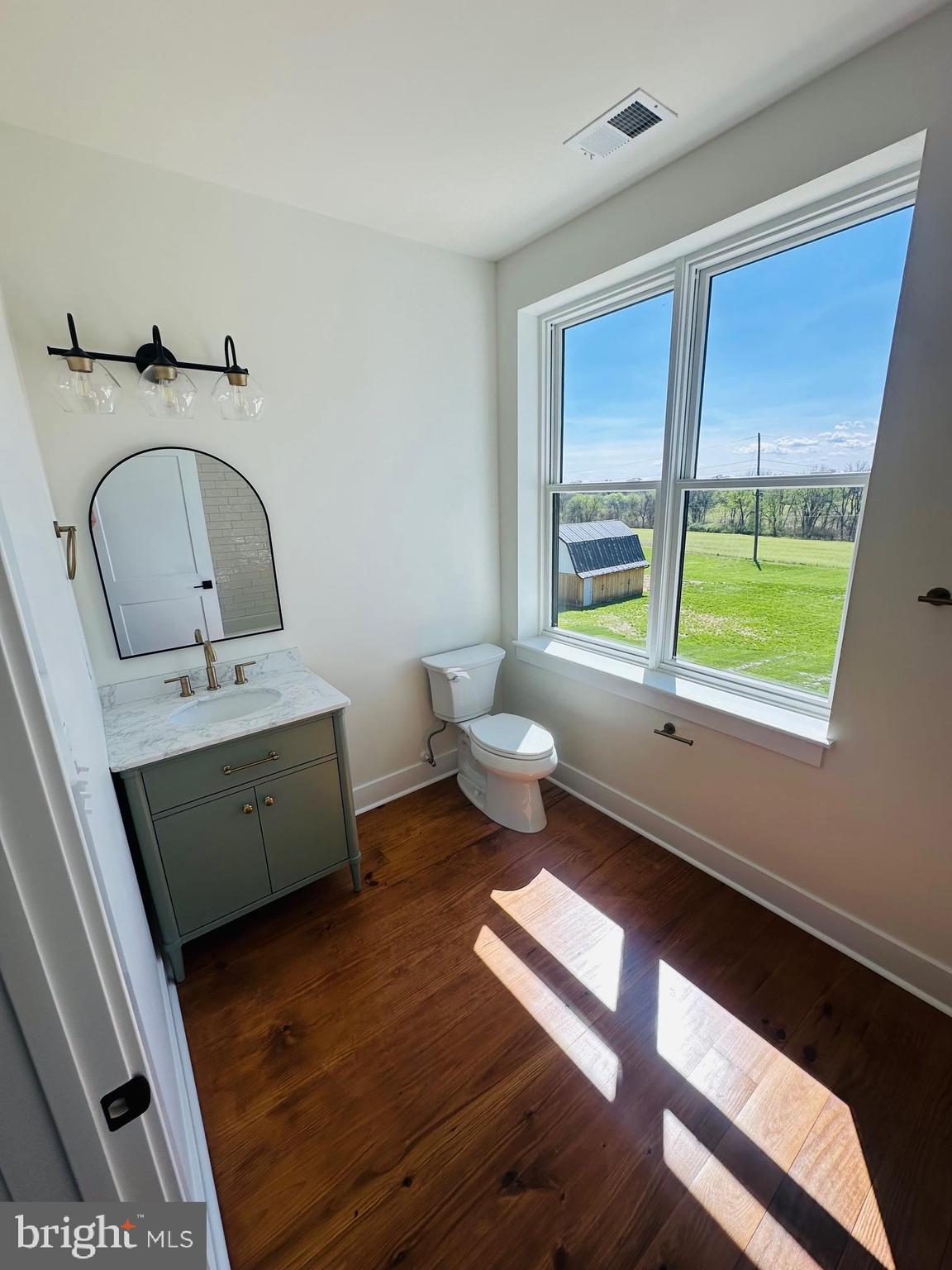 PETERSVILLE - Residential