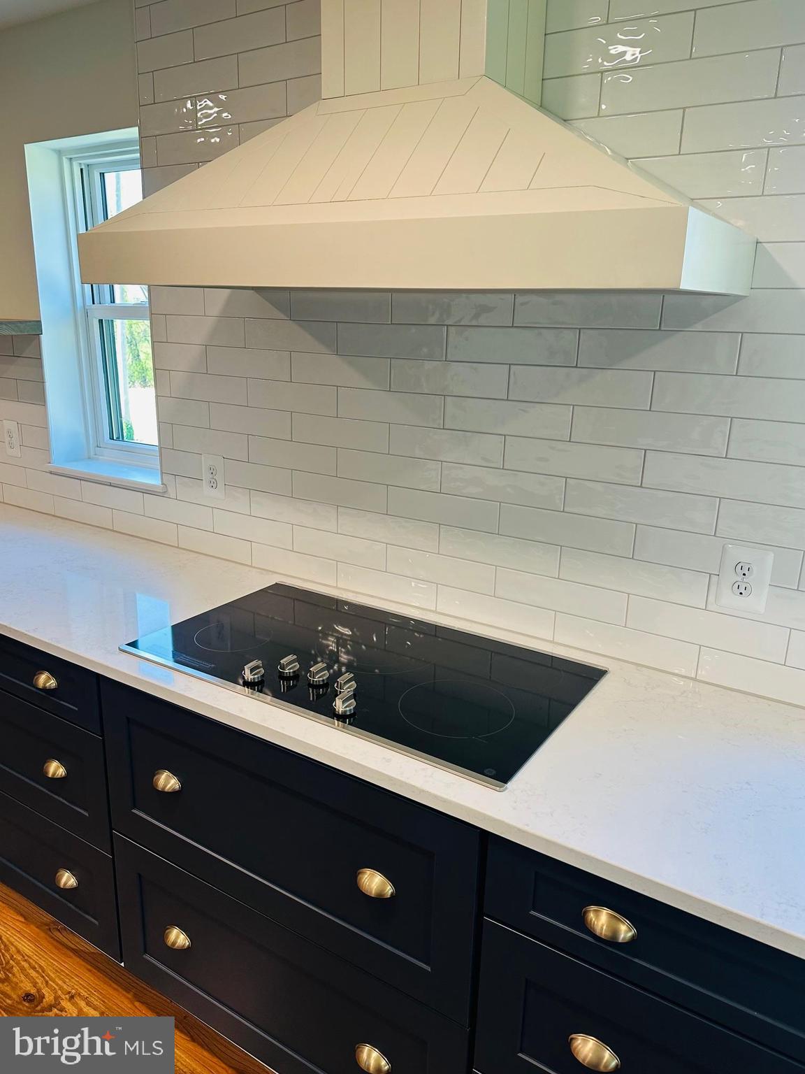 PETERSVILLE - Residential