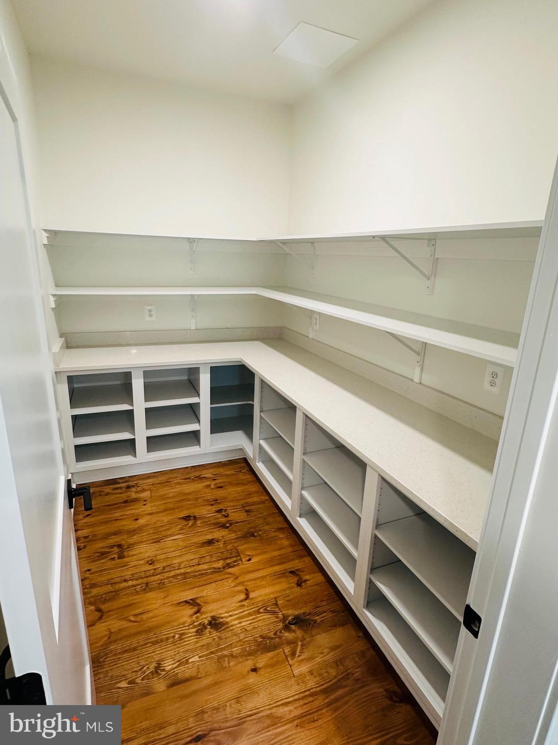 PETERSVILLE - Residential