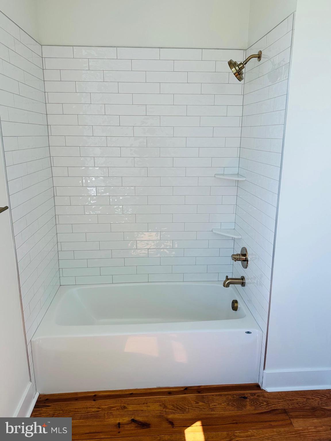 PETERSVILLE - Residential