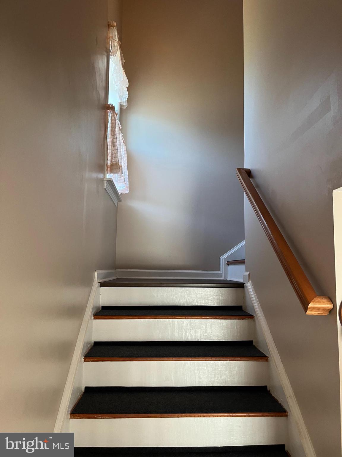 STONEBROOK VILLAGE - Residential Lease