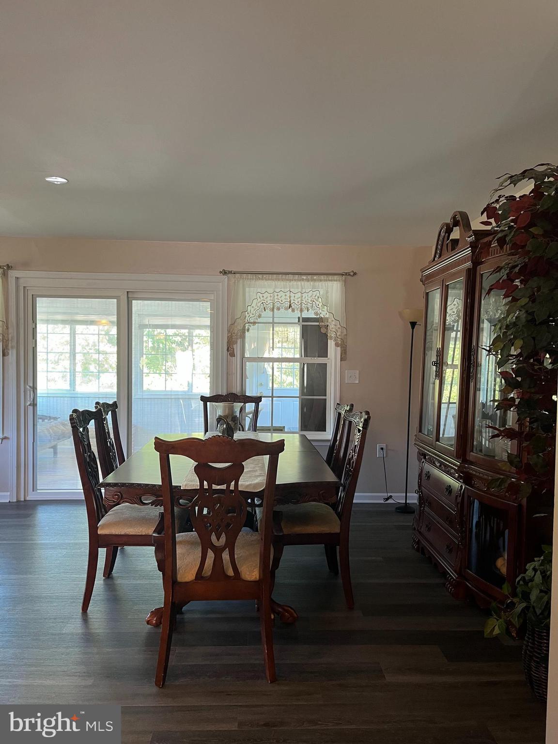 STONEBROOK VILLAGE - Residential Lease